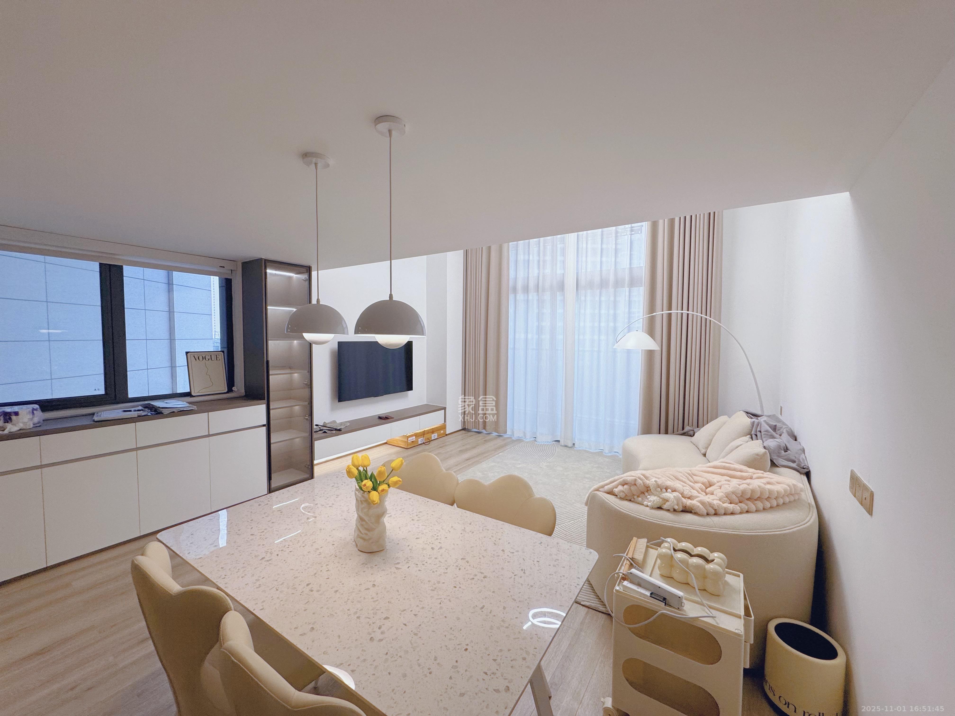 旺德府万象时代  2室1厅1卫    2700.0元/月 旺德府万象时代  2室1厅1卫    2700.0元/月室内图