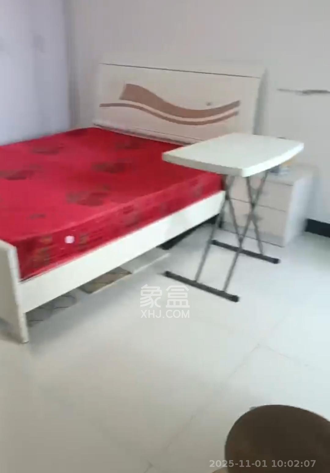 东方航标  1室1厅1卫    1200.0元/月