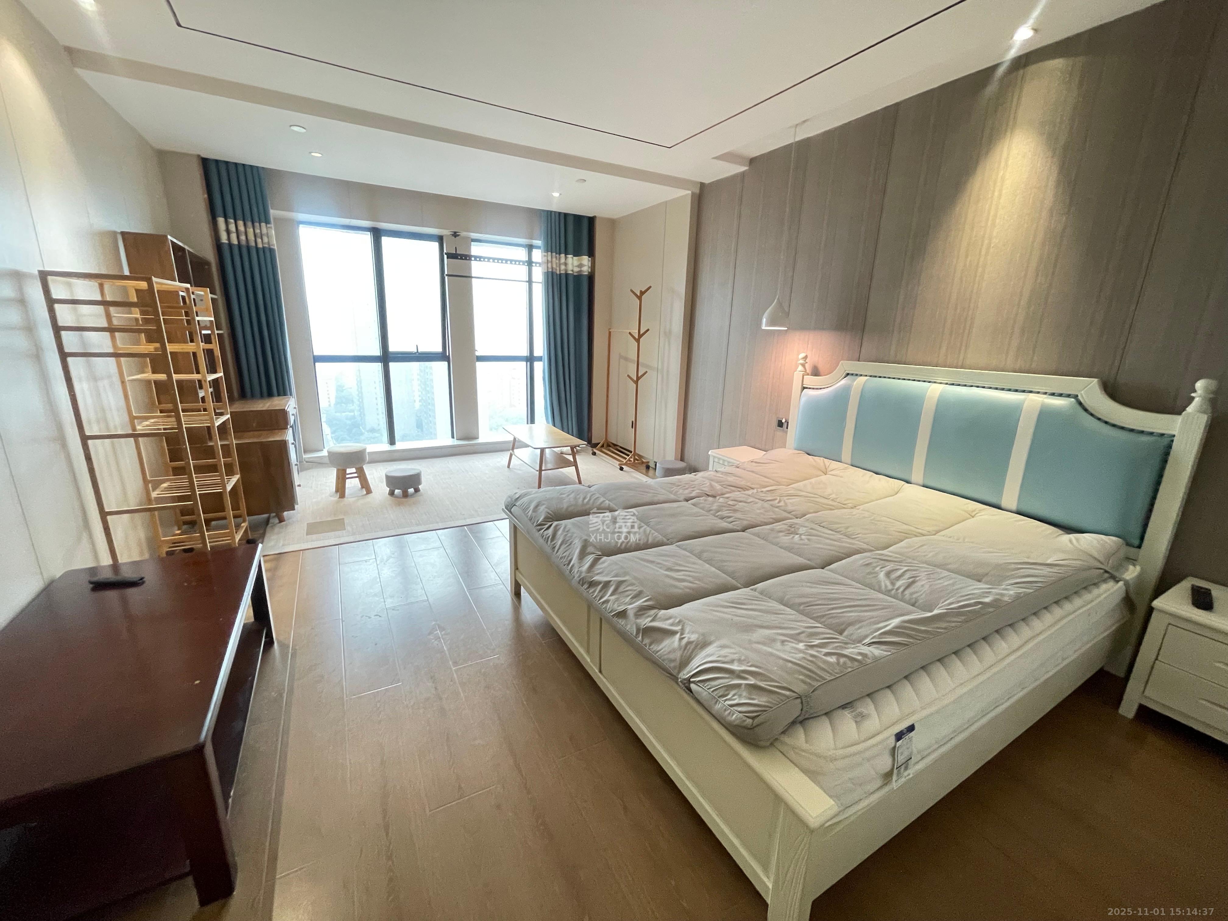 大财门公寓  1室1厅1卫    2200.0元/月