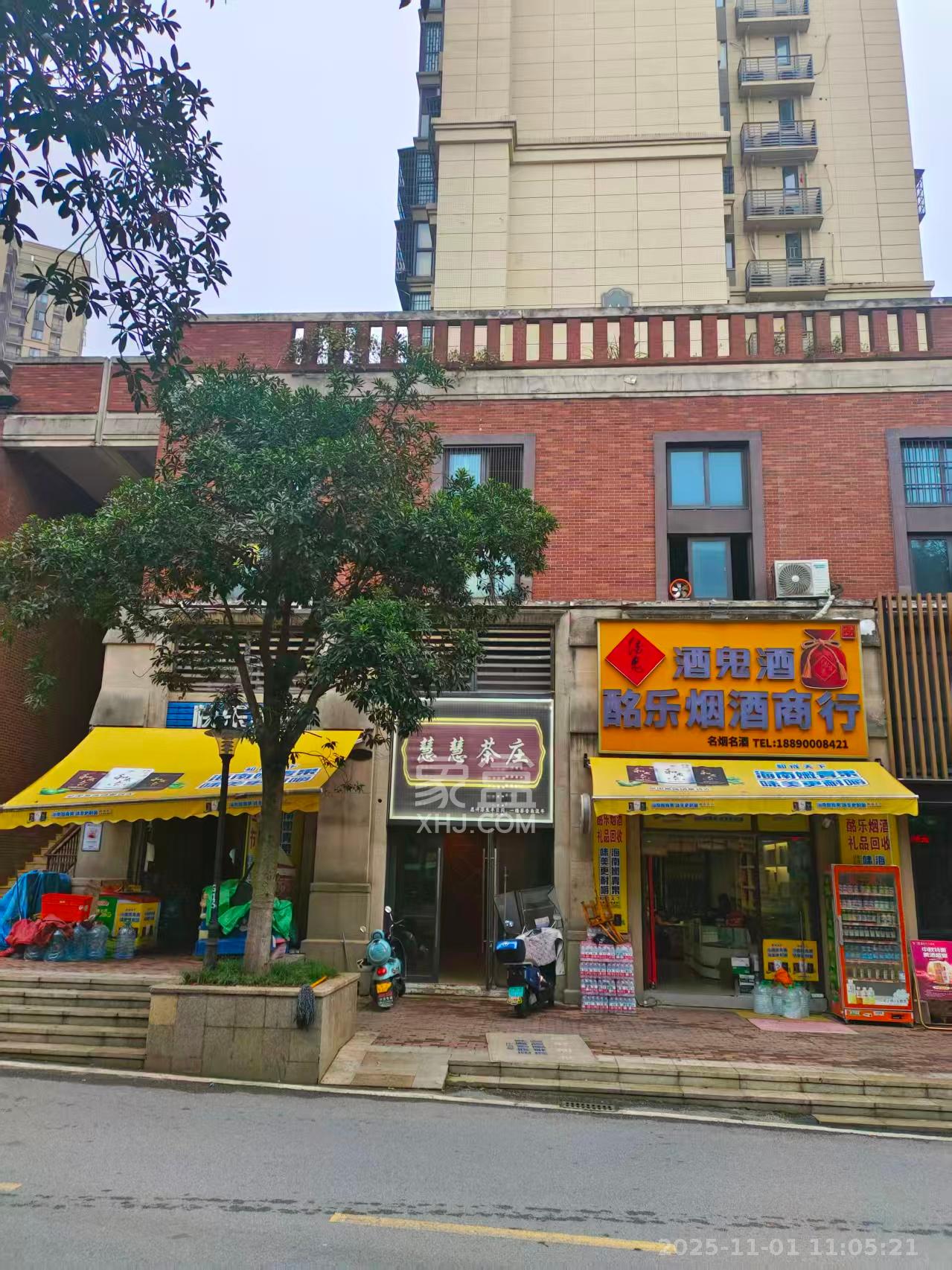 保利香槟国际   120.0㎡      2000.0元/月