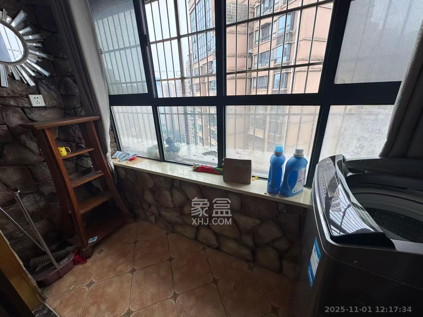 水墨林溪  3室2厅1卫    4000.0元/月室内图