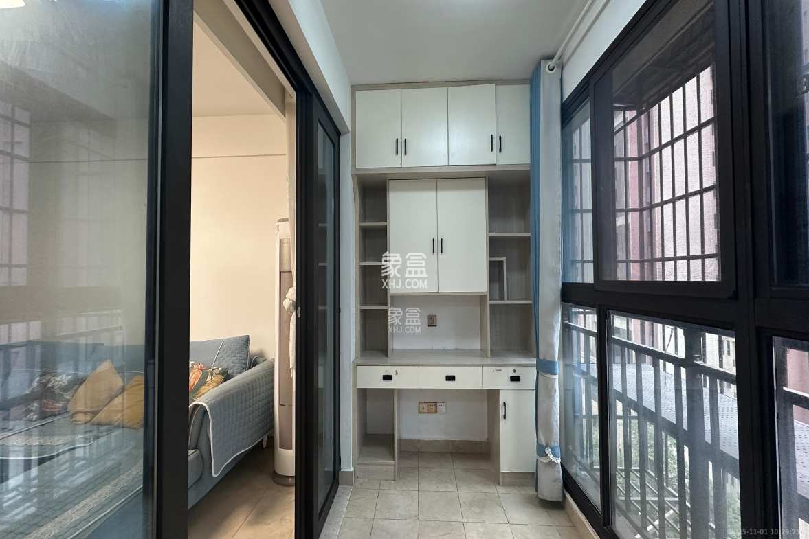 新城国际花都 3室2厅1卫 1700.0元/月 新城国际花都 3室2厅1卫 1700.0元/月室内图