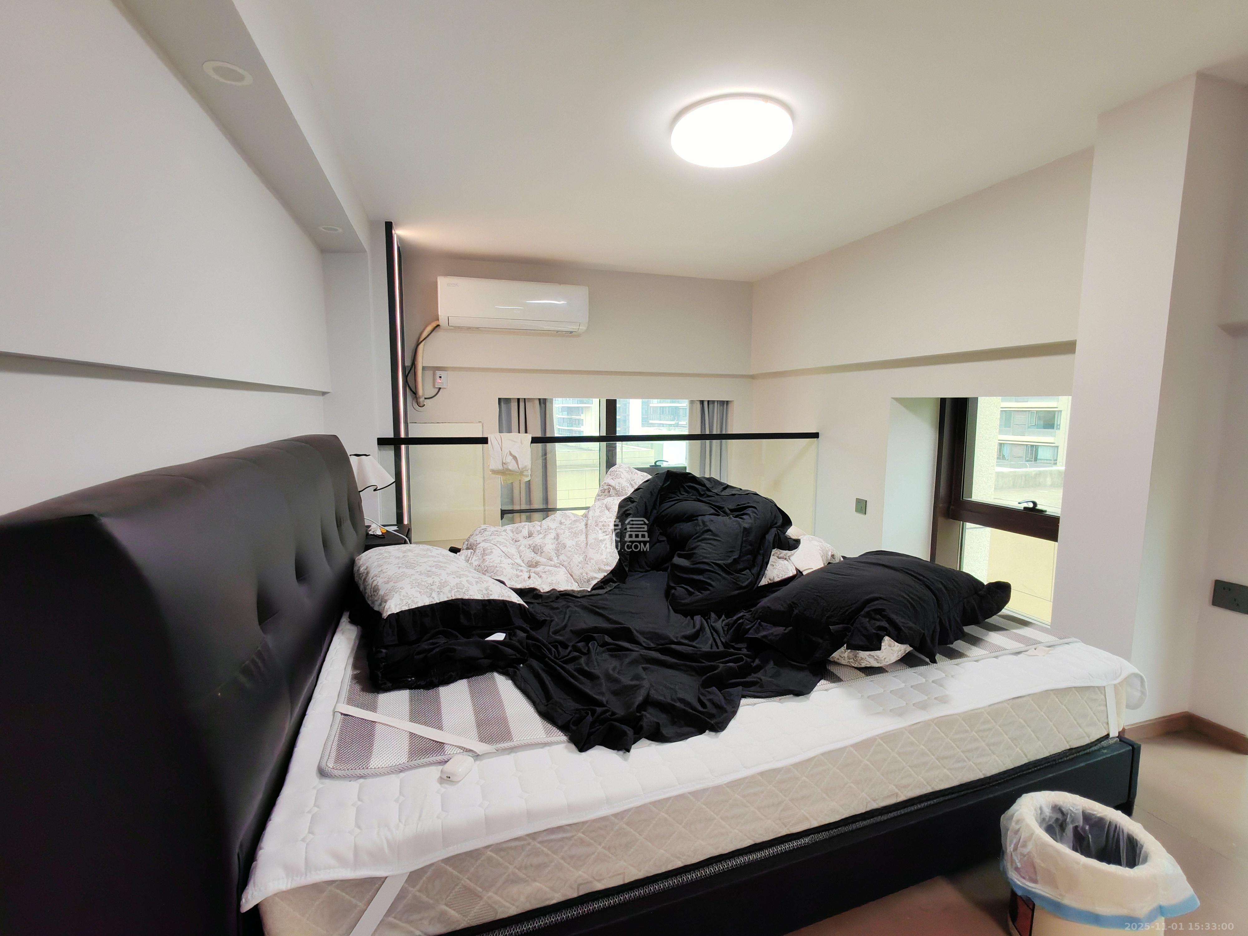 珠江花城好世界  2室1厅1卫    2400.0元/月室内图