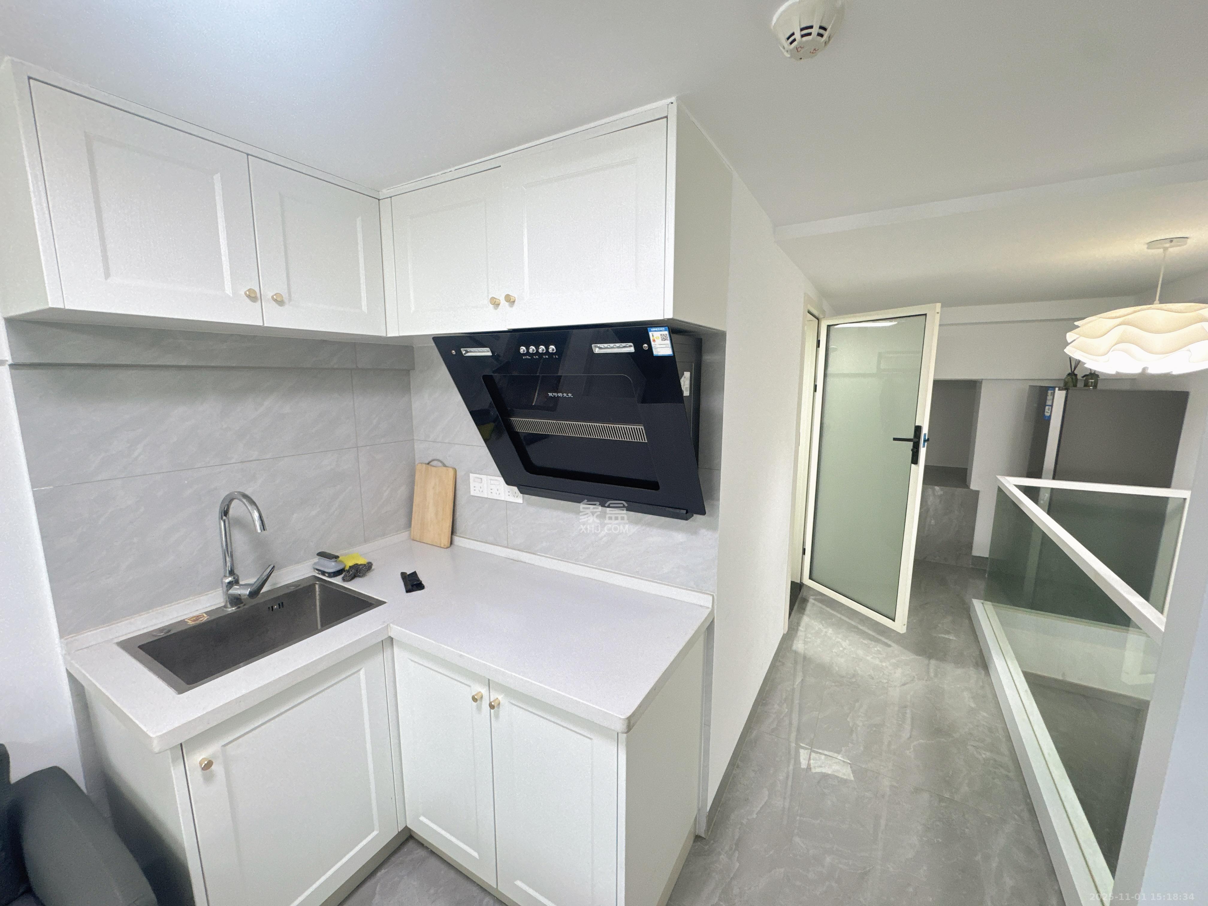 清控湖山雅居北区 1室1厅1卫 1250.0元/月 清控湖山雅居北区 1室1厅1卫 1250.0元/月室内图