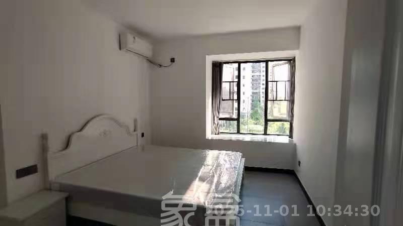 长房云时代  1室2厅2卫    3000.0元/月室内图