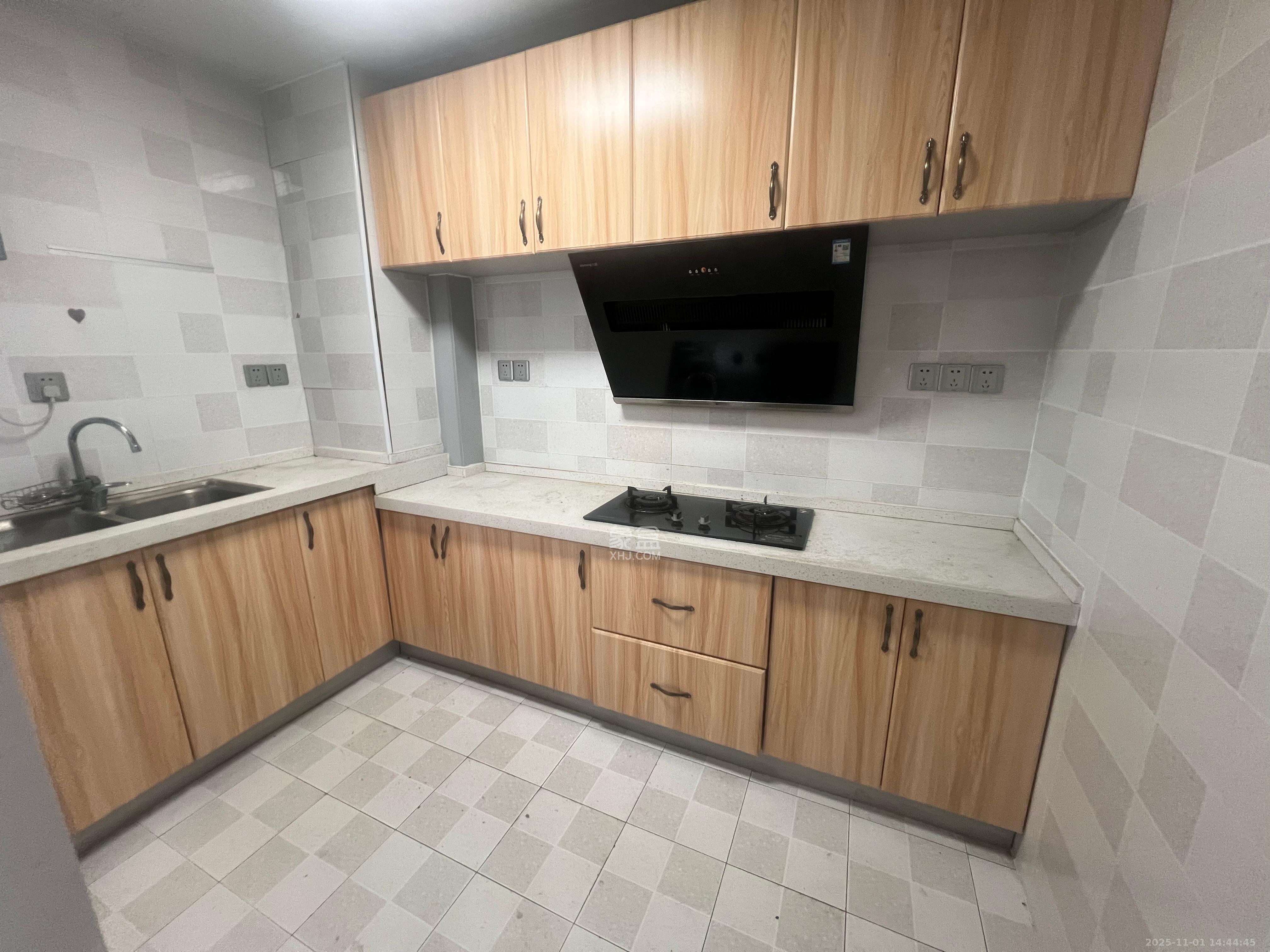 丽水熙园  3室2厅2卫    2600.0元/月室内图