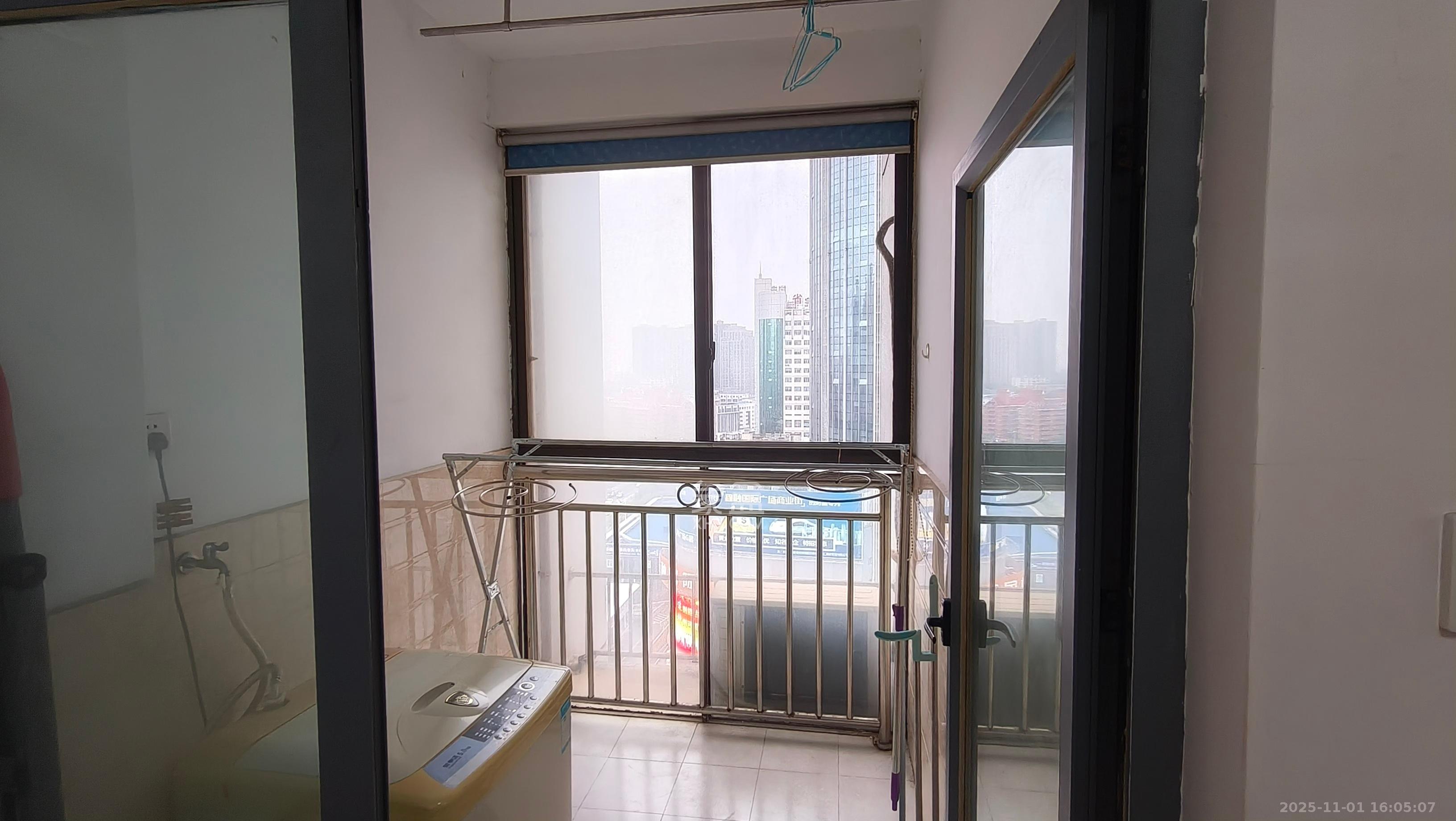 美寓明城  1室1厅1卫    1700.0元/月室内图