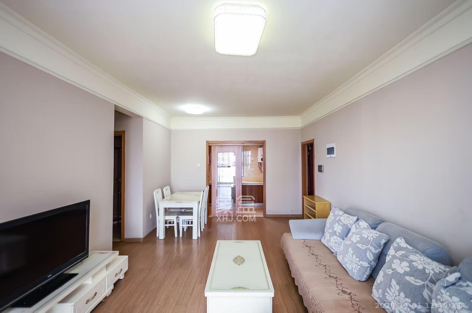 麓谷小镇  3室2厅1卫    2800.0元/月室内图