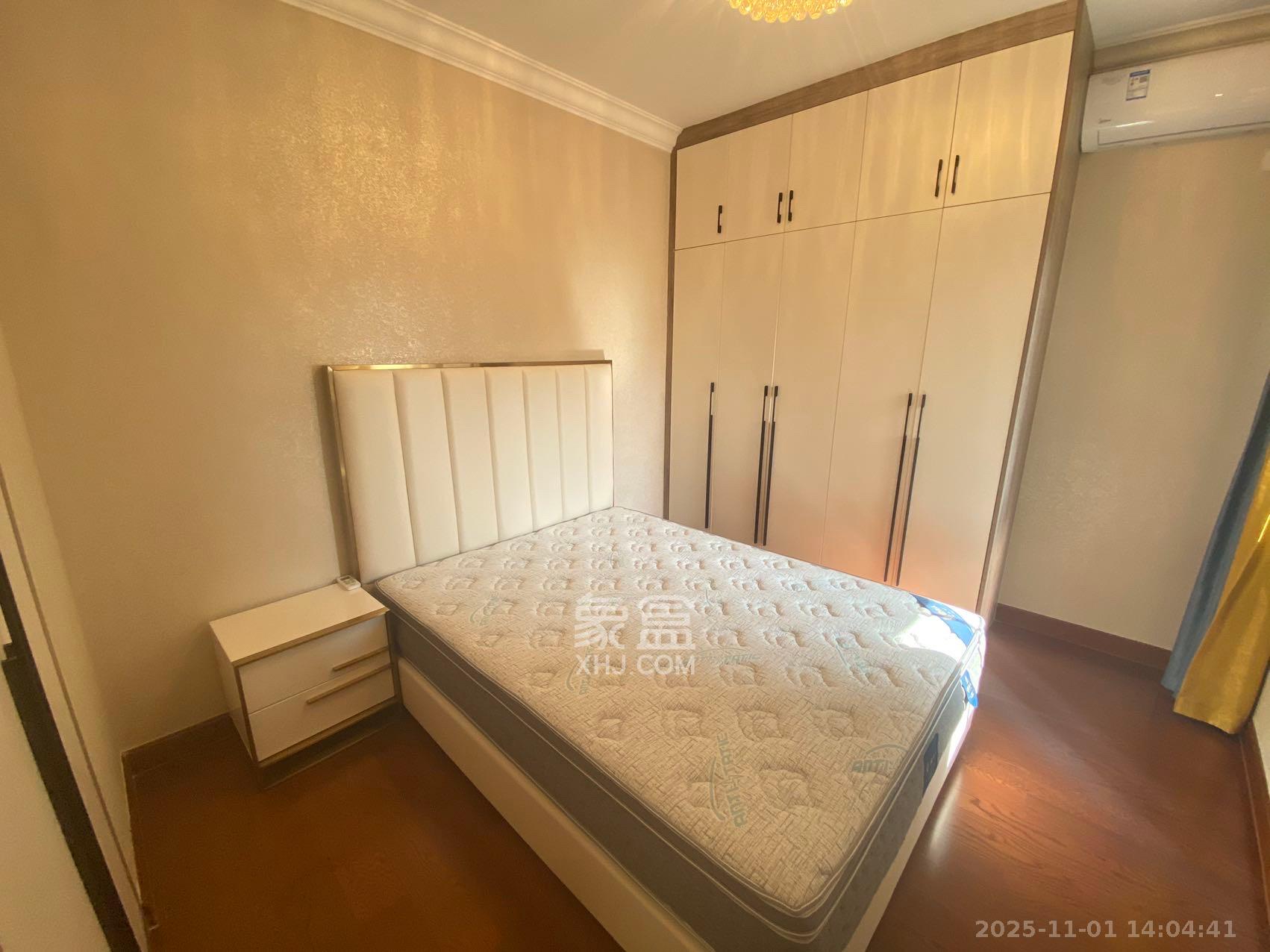 恒大国际广场  3室2厅1卫    3000.0元/月室内图