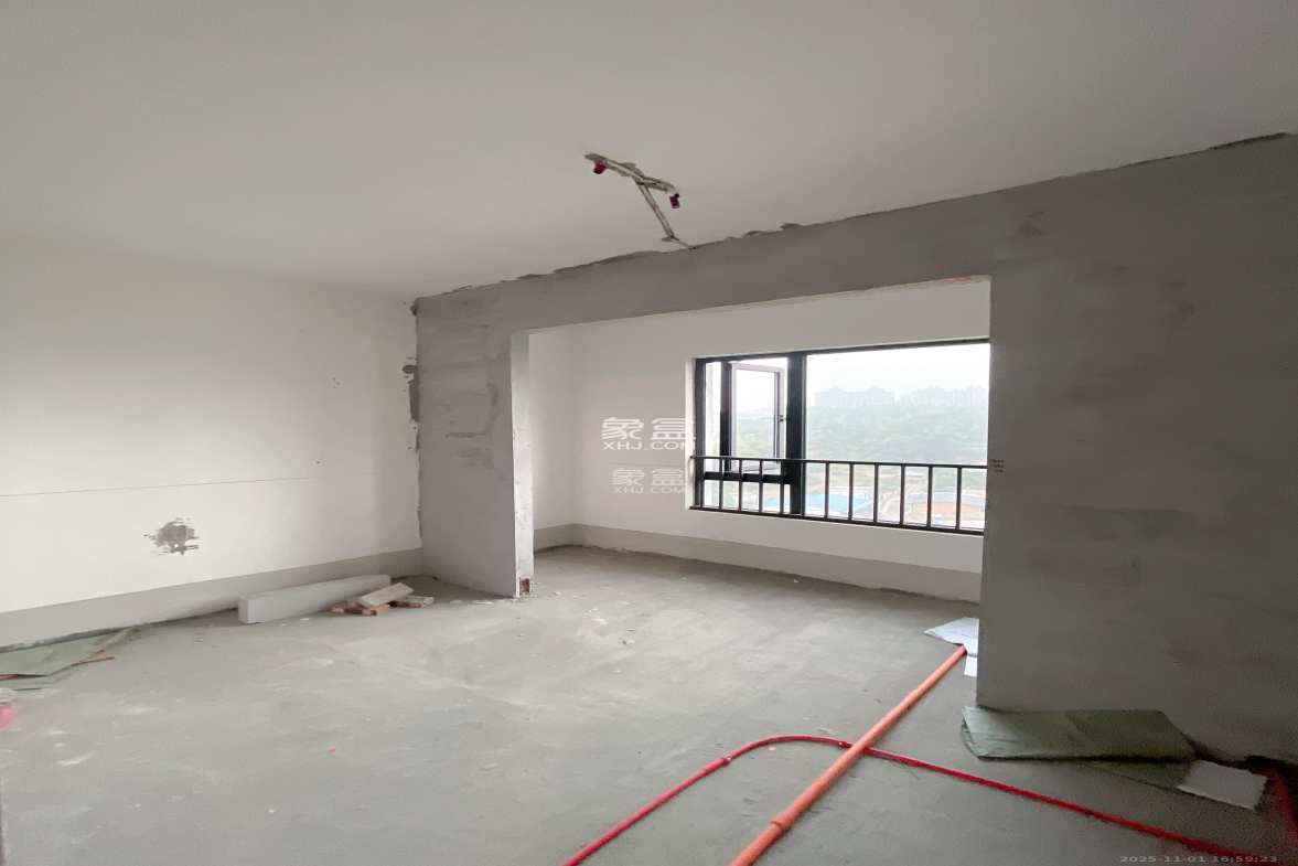 越秀栖山悦府 4室2厅2卫 2000.0元/月 越秀栖山悦府 4室2厅2卫 2000.0元/月室内图