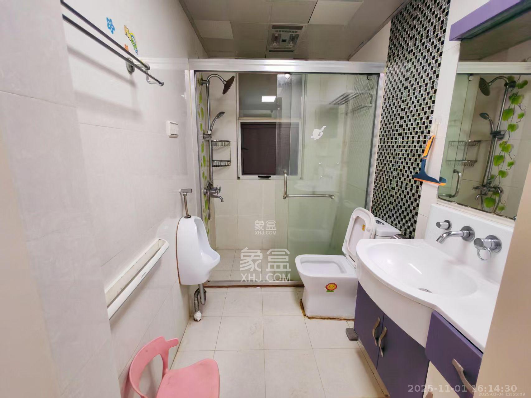 天健芙蓉盛世一期 2室2厅1卫 2800.0元/月 天健芙蓉盛世一期 2室2厅1卫 2800.0元/月室内图