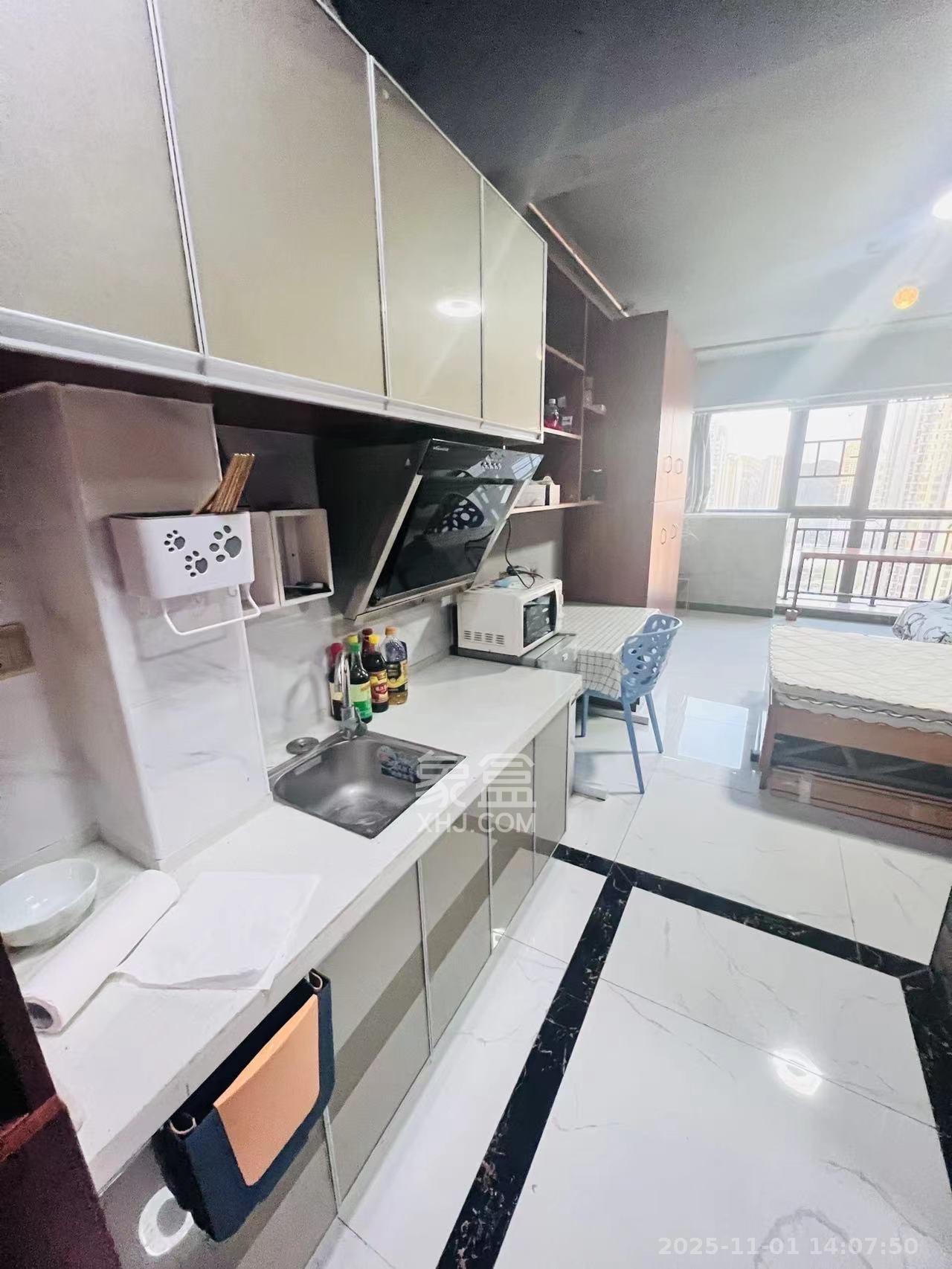 达美美立方  1室1厅1卫    1850.0元/月室内图