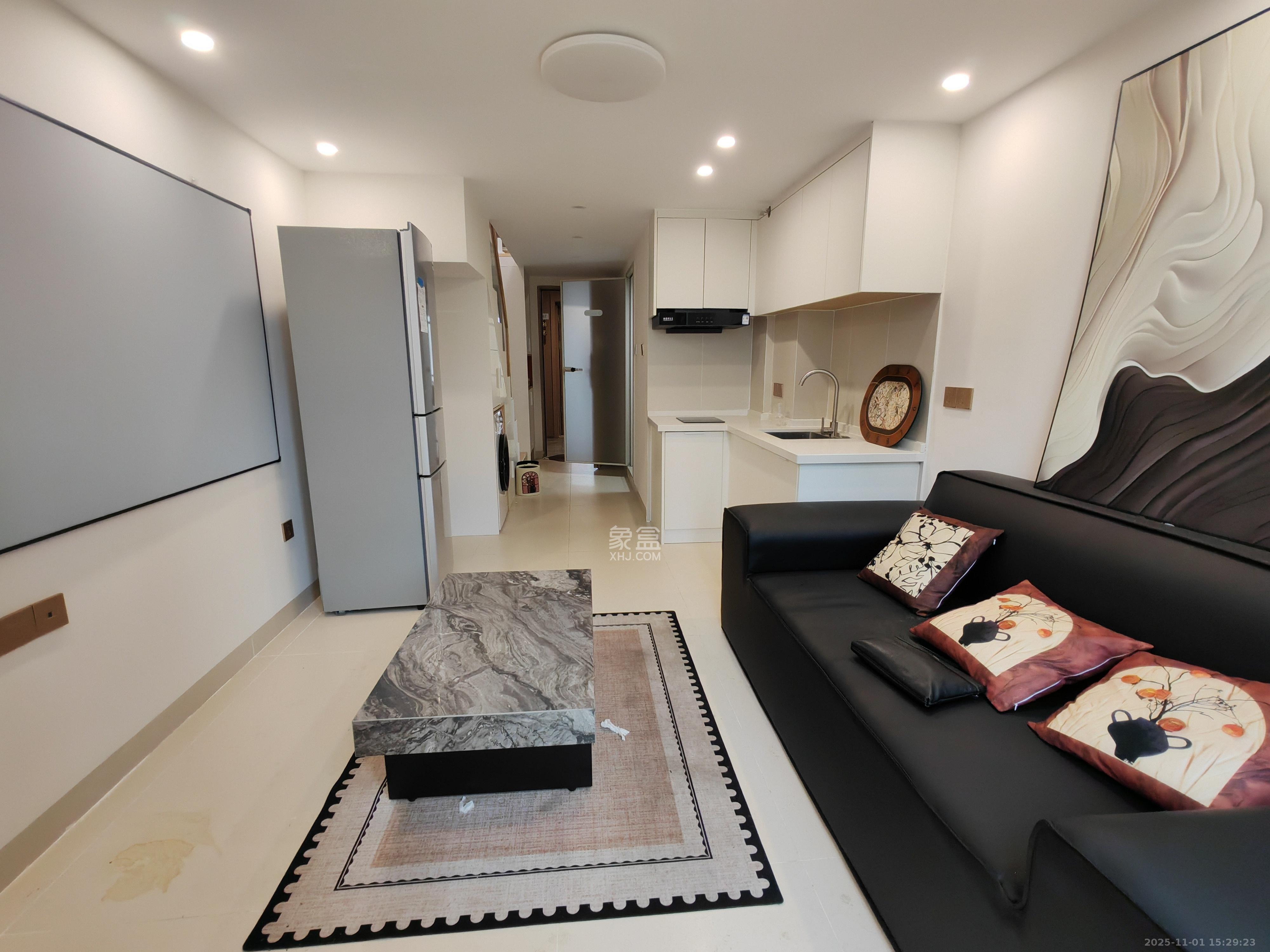 珠江花城好世界  2室1厅1卫    2400.0元/月