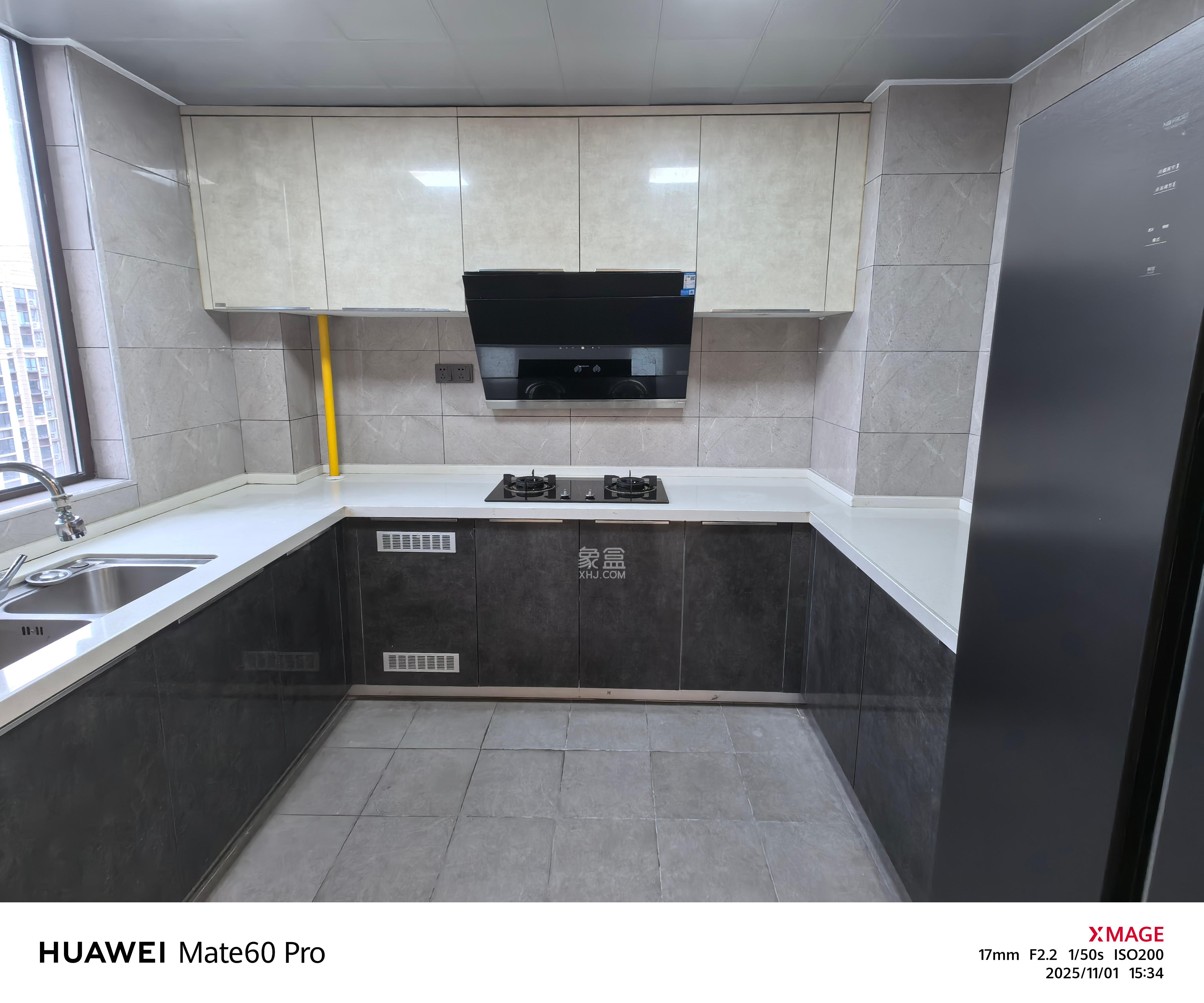 臻园  4室2厅2卫    5000.0元/月室内图