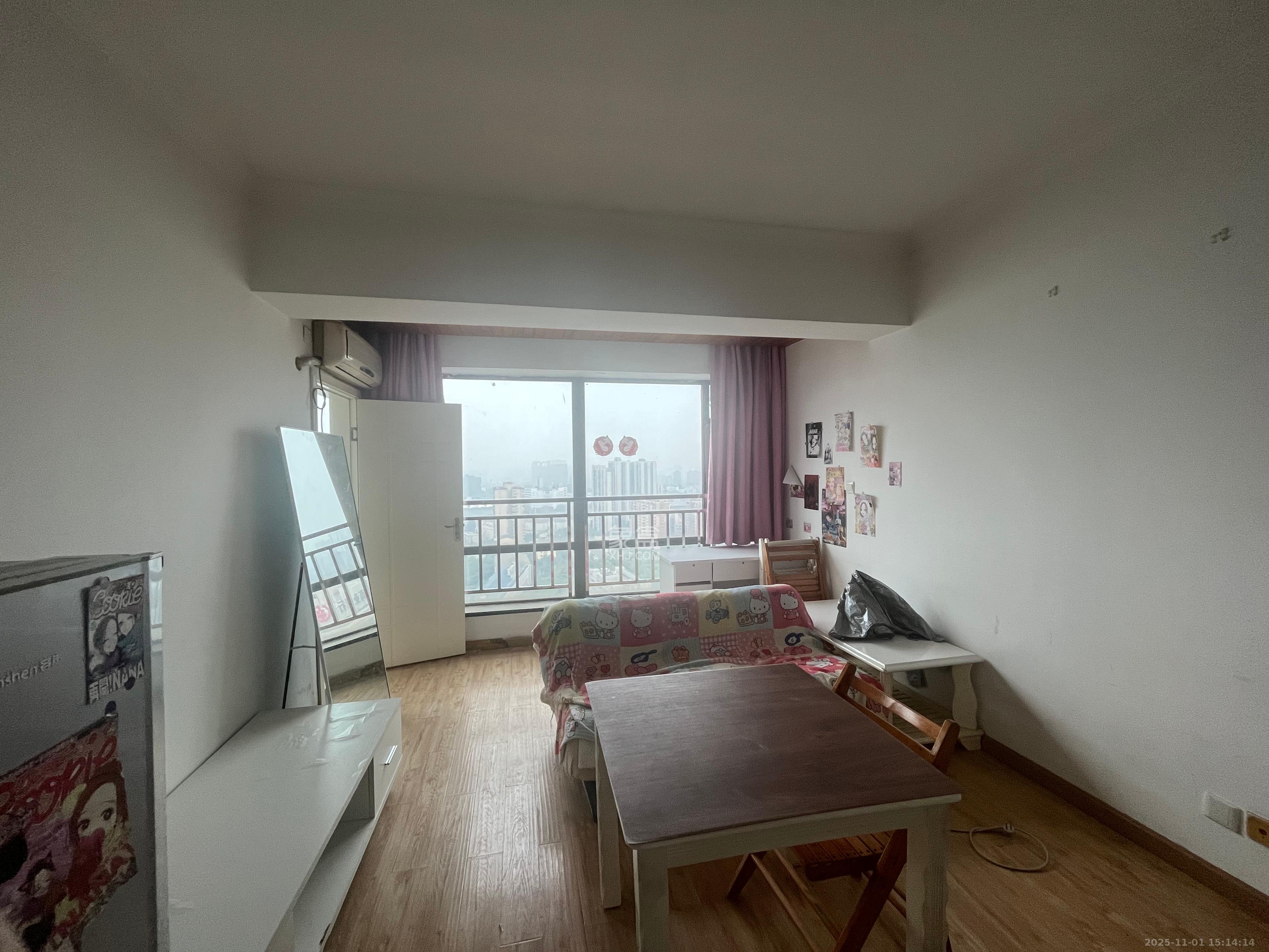 BOBO天下城(CTA财富中心) 1室1厅1卫 1800.0元/月 BOBO天下城(CTA财富中心) 1室1厅1卫 1800.0元/月室内图