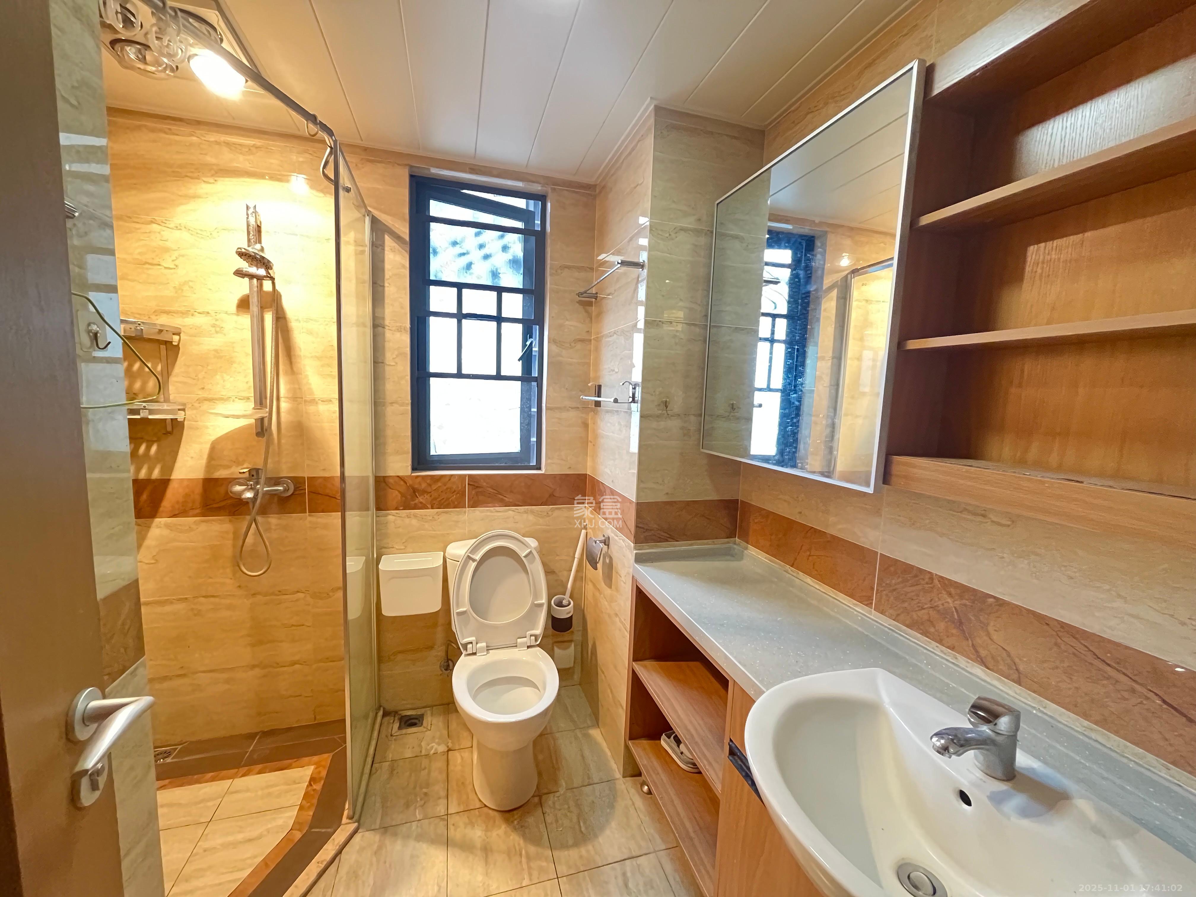 万科白鹭郡  3室2厅1卫    2600.0元/月室内图