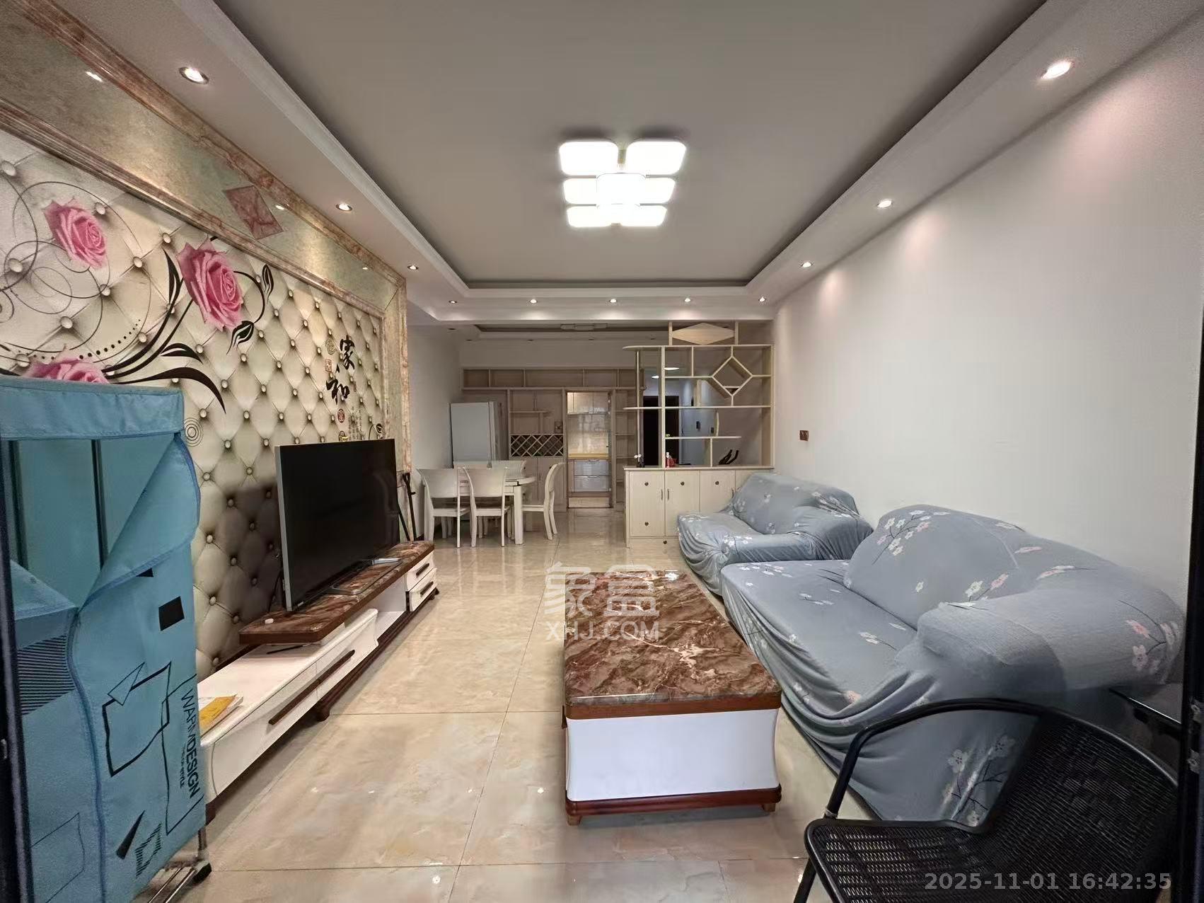 天元涉外景园B区  4室2厅2卫    3200.0元/月 天元涉外景园B区  4室2厅2卫    3200.0元/月室内图