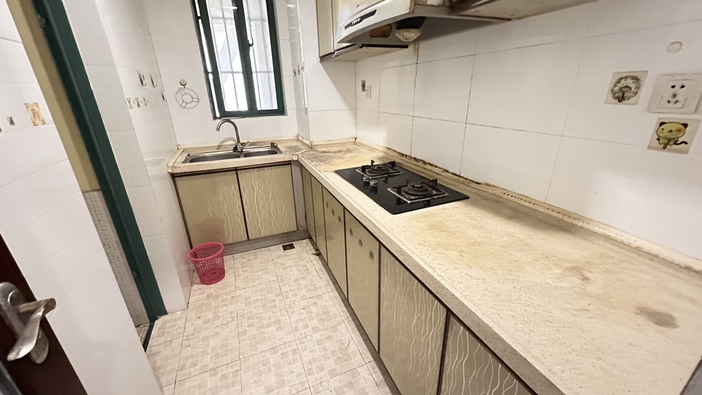 祥阁深蓝湾  2室1厅1卫    2100.0元/月室内图