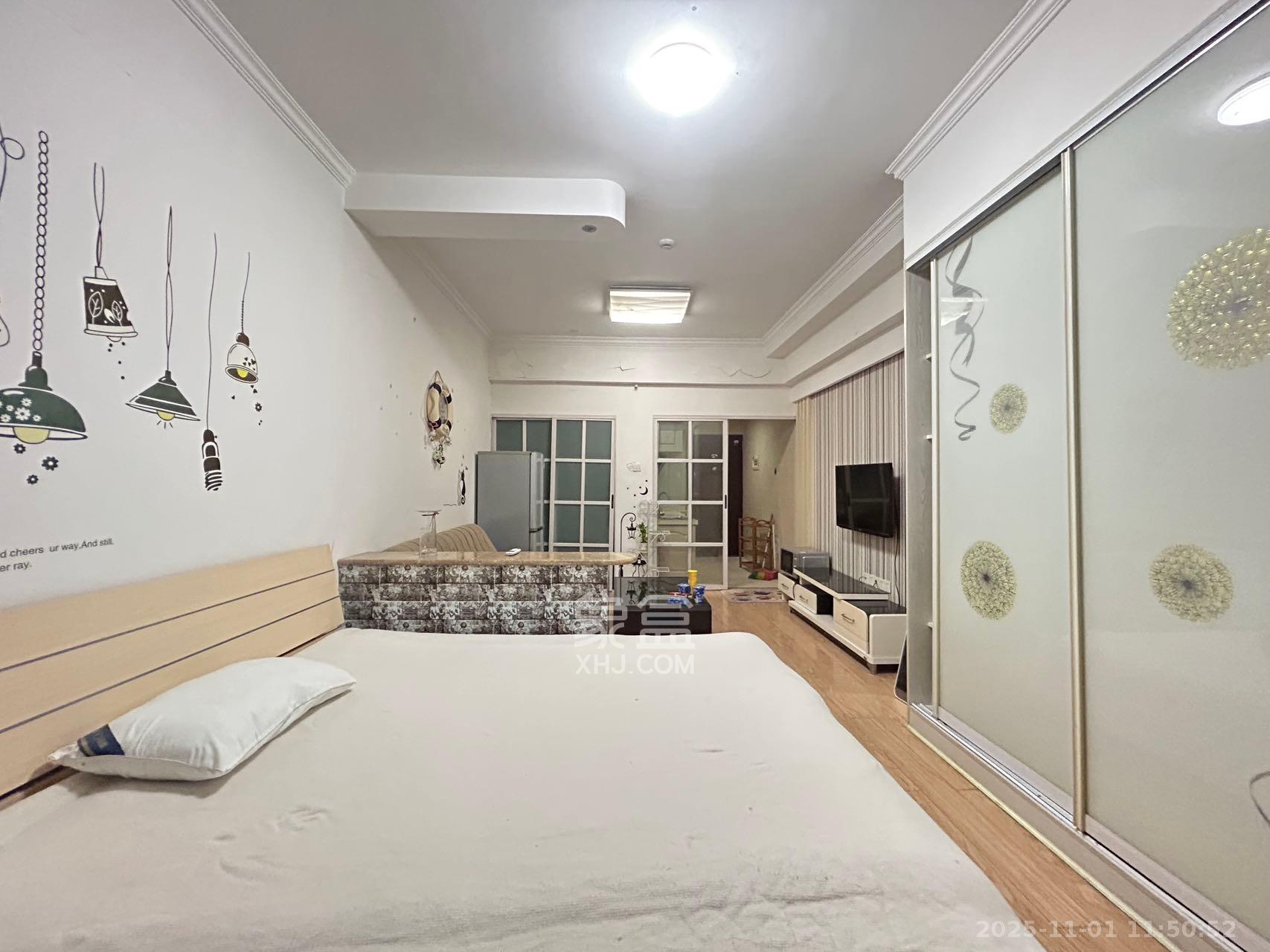 东宸19公馆  1室1厅1卫    1800.0元/月 东宸19公馆  1室1厅1卫    1800.0元/月室内图