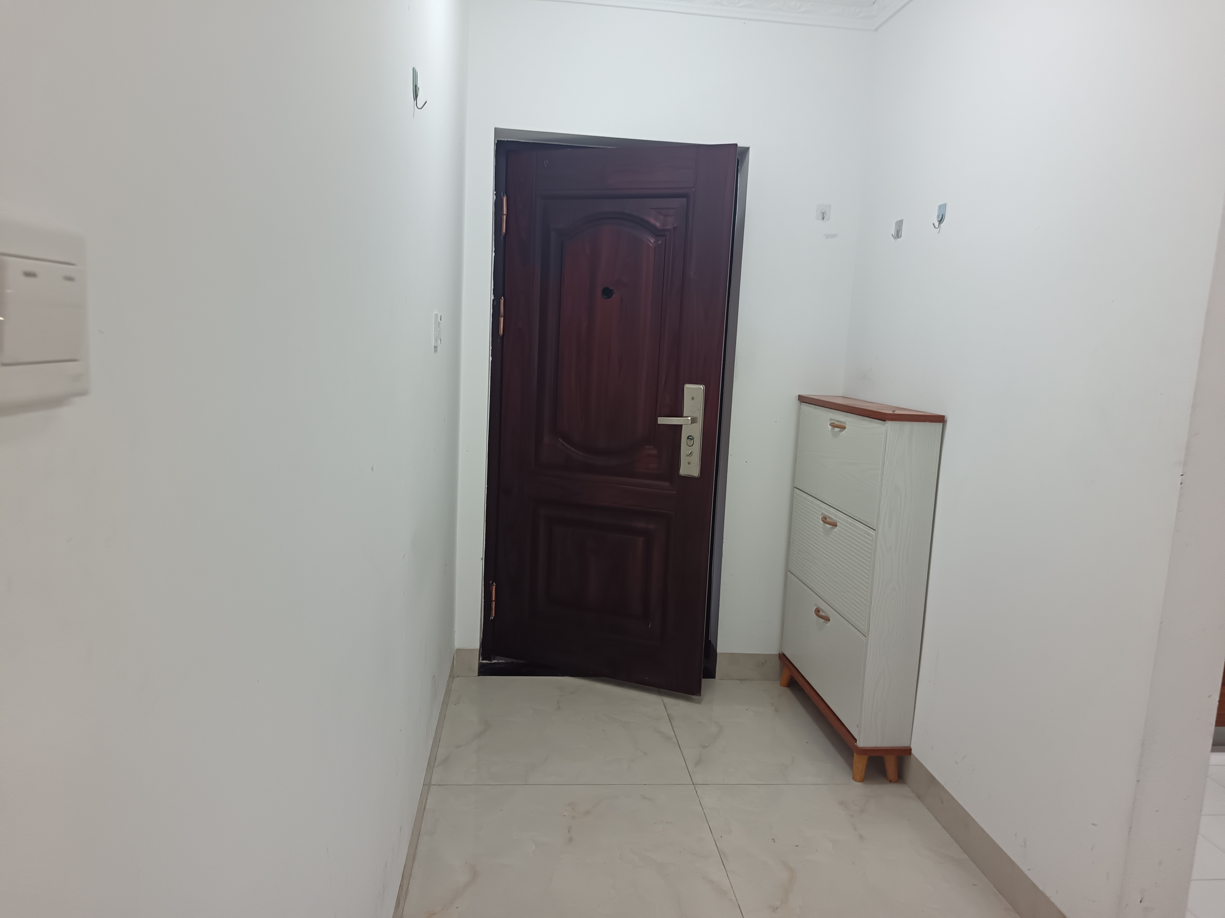 爱尚海蓝 2室1厅1卫 2400.0元/月 爱尚海蓝 2室1厅1卫 2400.0元/月室内图