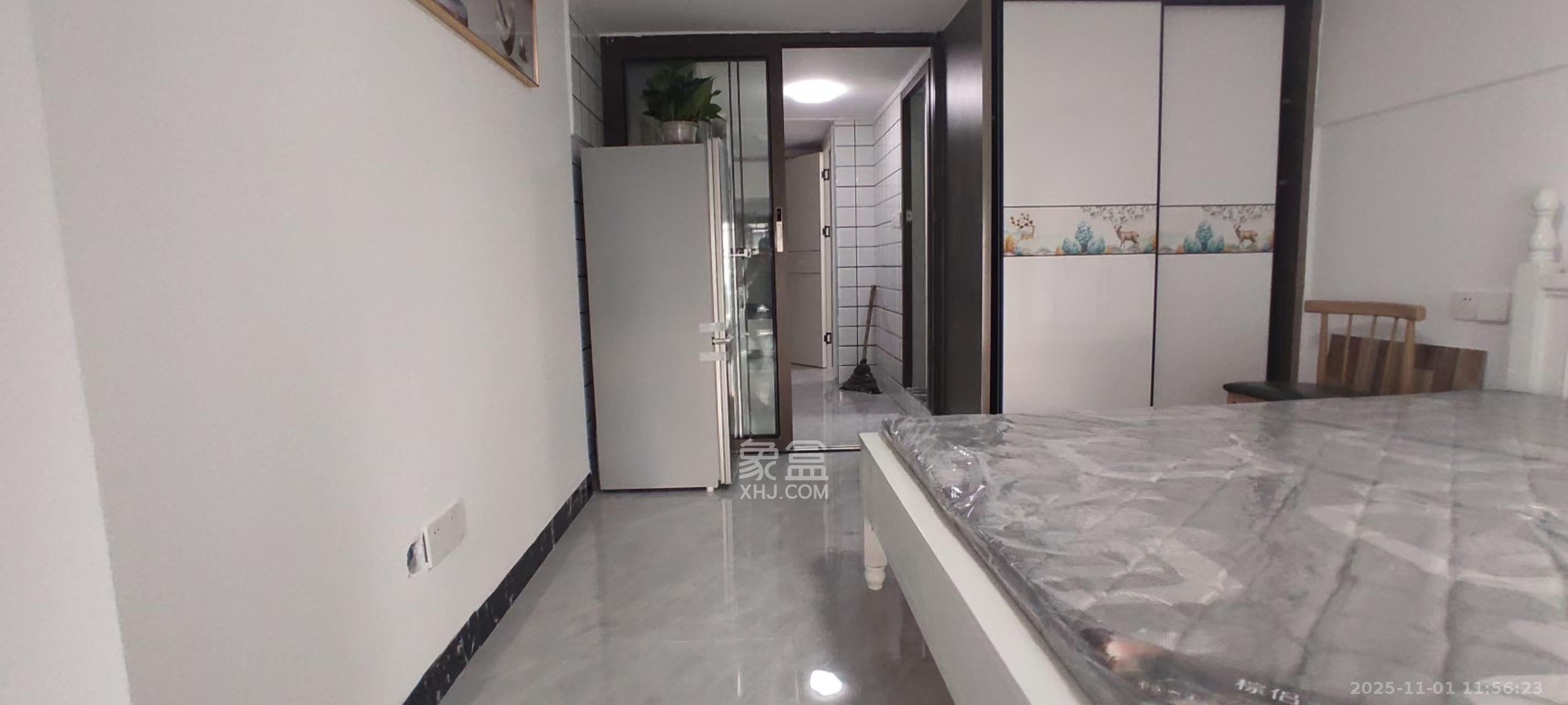 龙湖湘江星座(祺鑫星座公寓) 1室1厅1卫 1200.0元/月 龙湖湘江星座(祺鑫星座公寓) 1室1厅1卫 1200.0元/月室内图