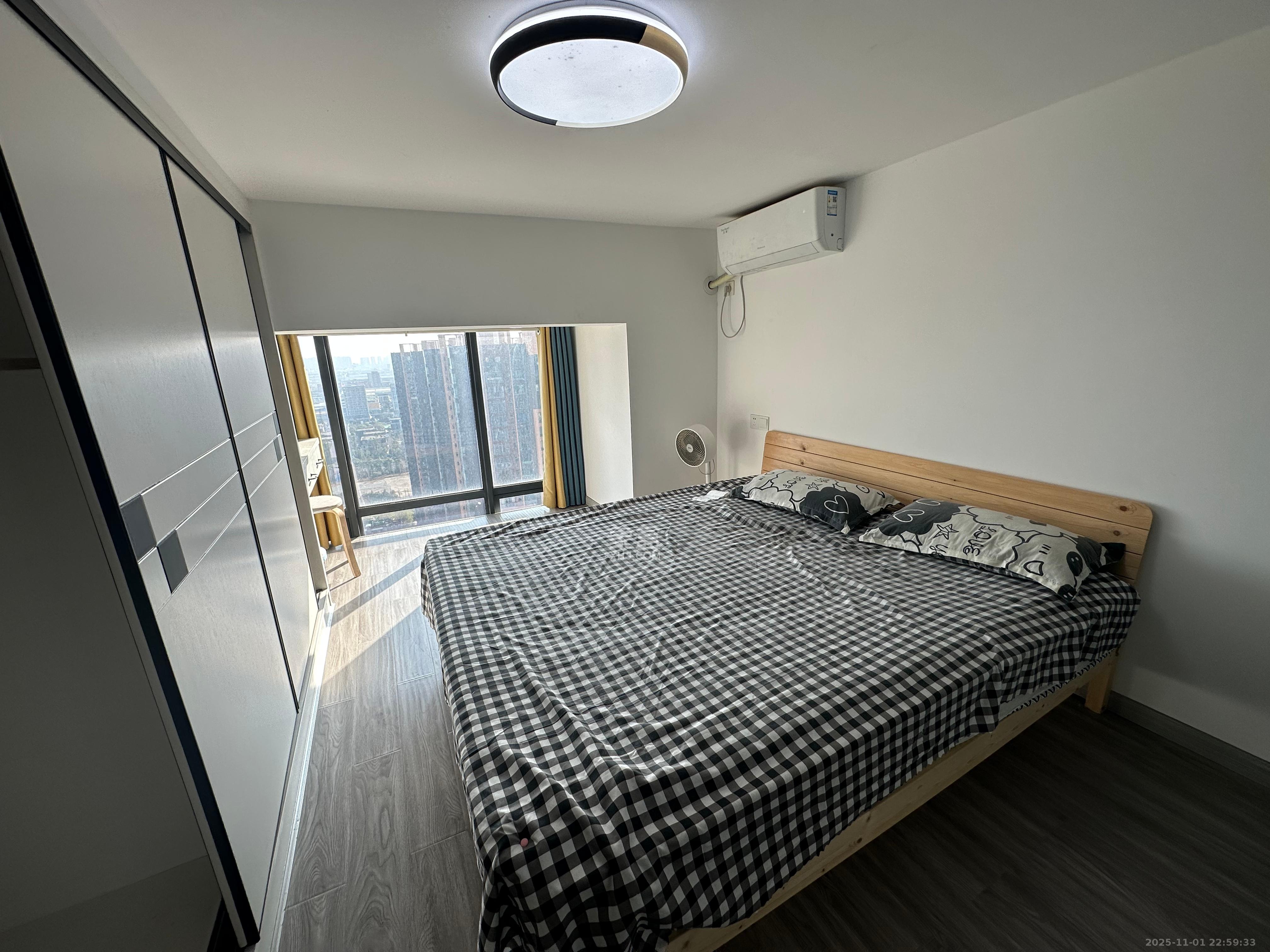 海伦春天  2室1厅1卫    1600.0元/月 海伦春天  2室1厅1卫    1600.0元/月室内图