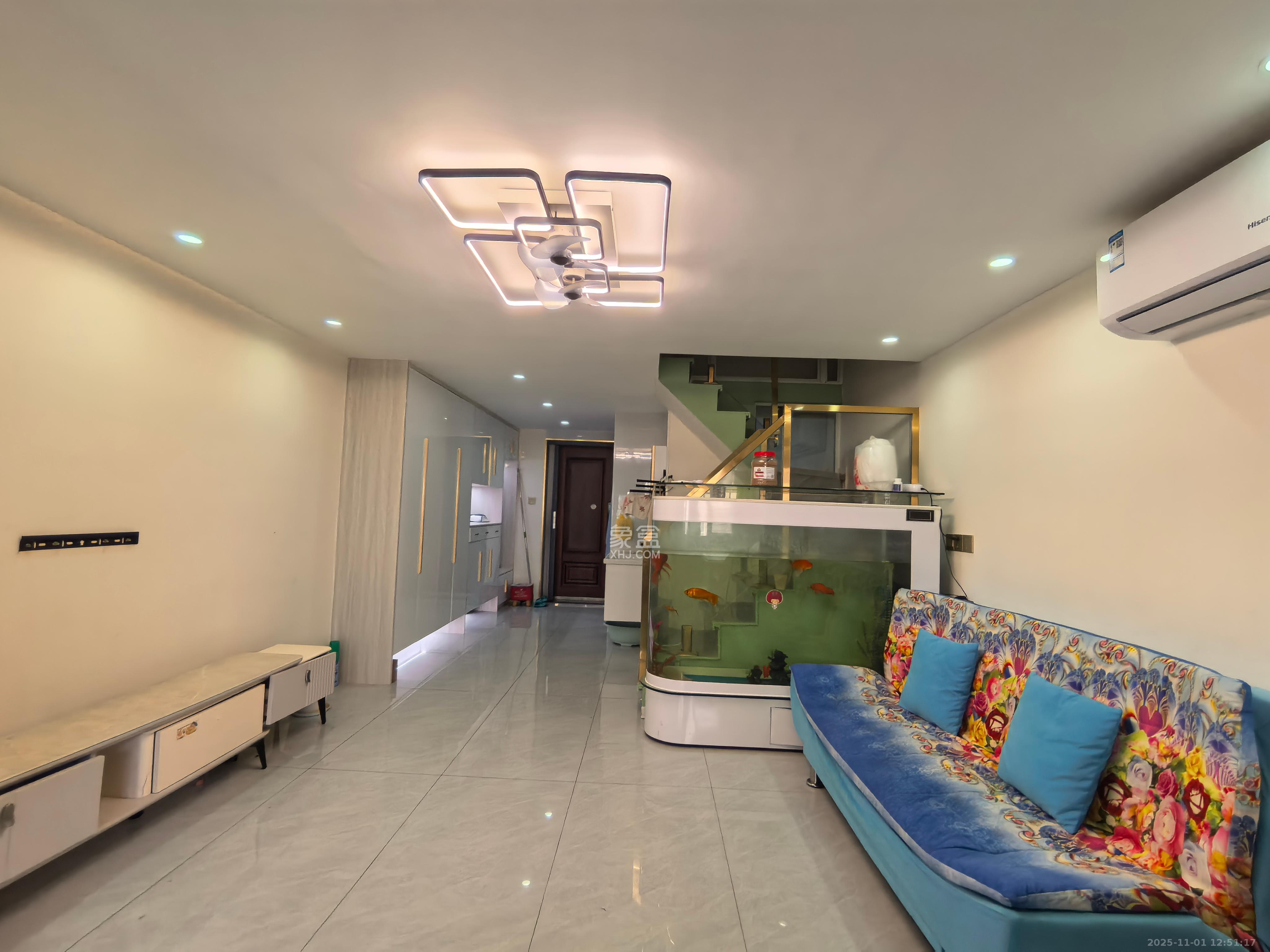 福晟钱隆国际(晟冉景苑) 2室0厅1卫 2200.0元/月 福晟钱隆国际(晟冉景苑) 2室0厅1卫 2200.0元/月室内图