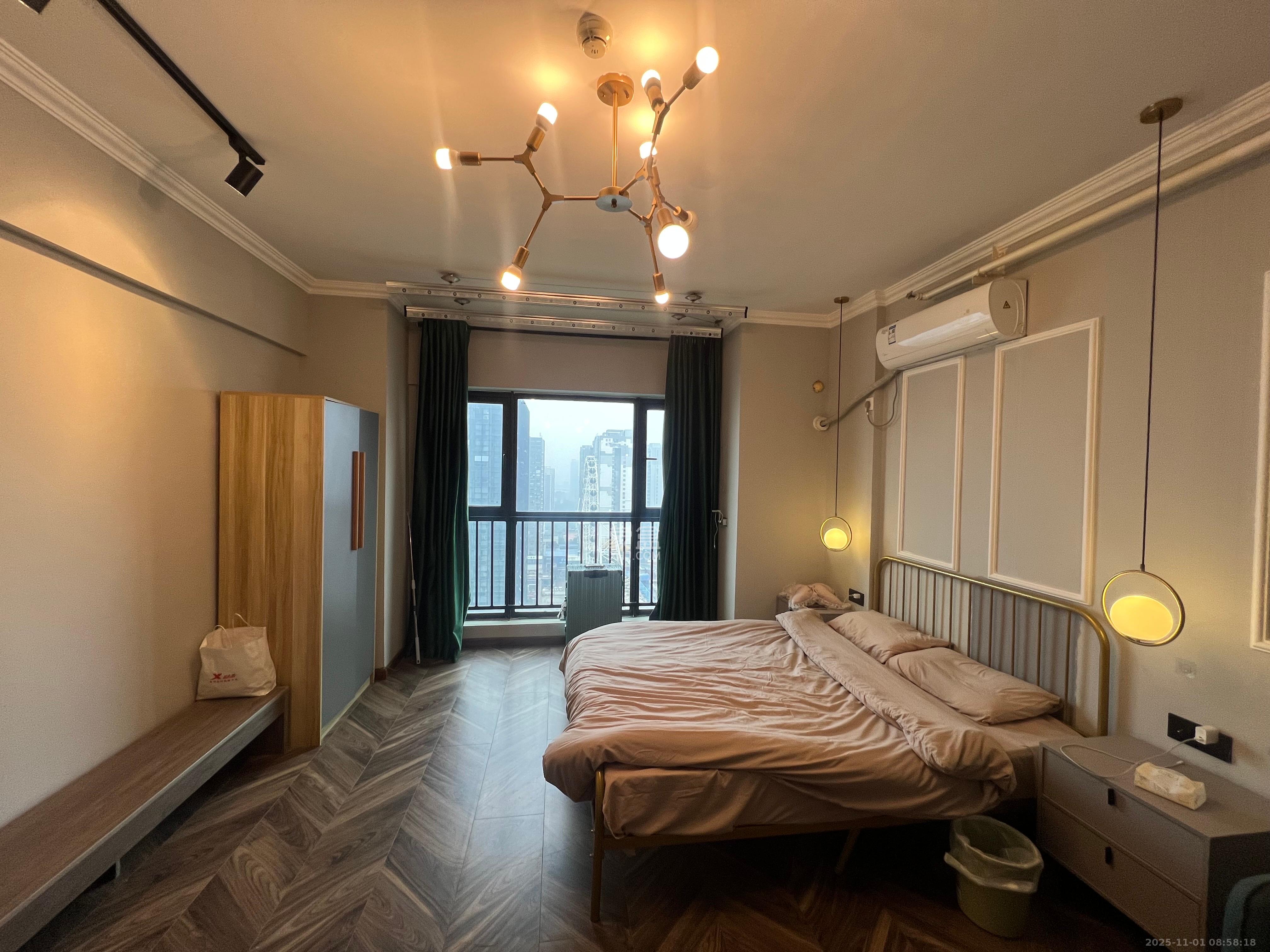 金科时代中心  1室1厅1卫    1300.0元/月