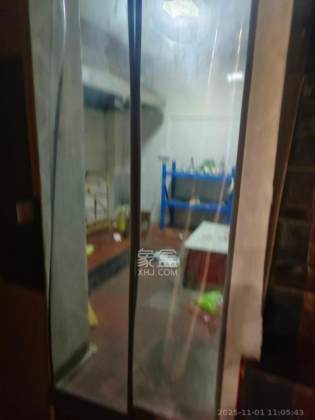 保利香槟国际   120.0㎡      2000.0元/月室内图