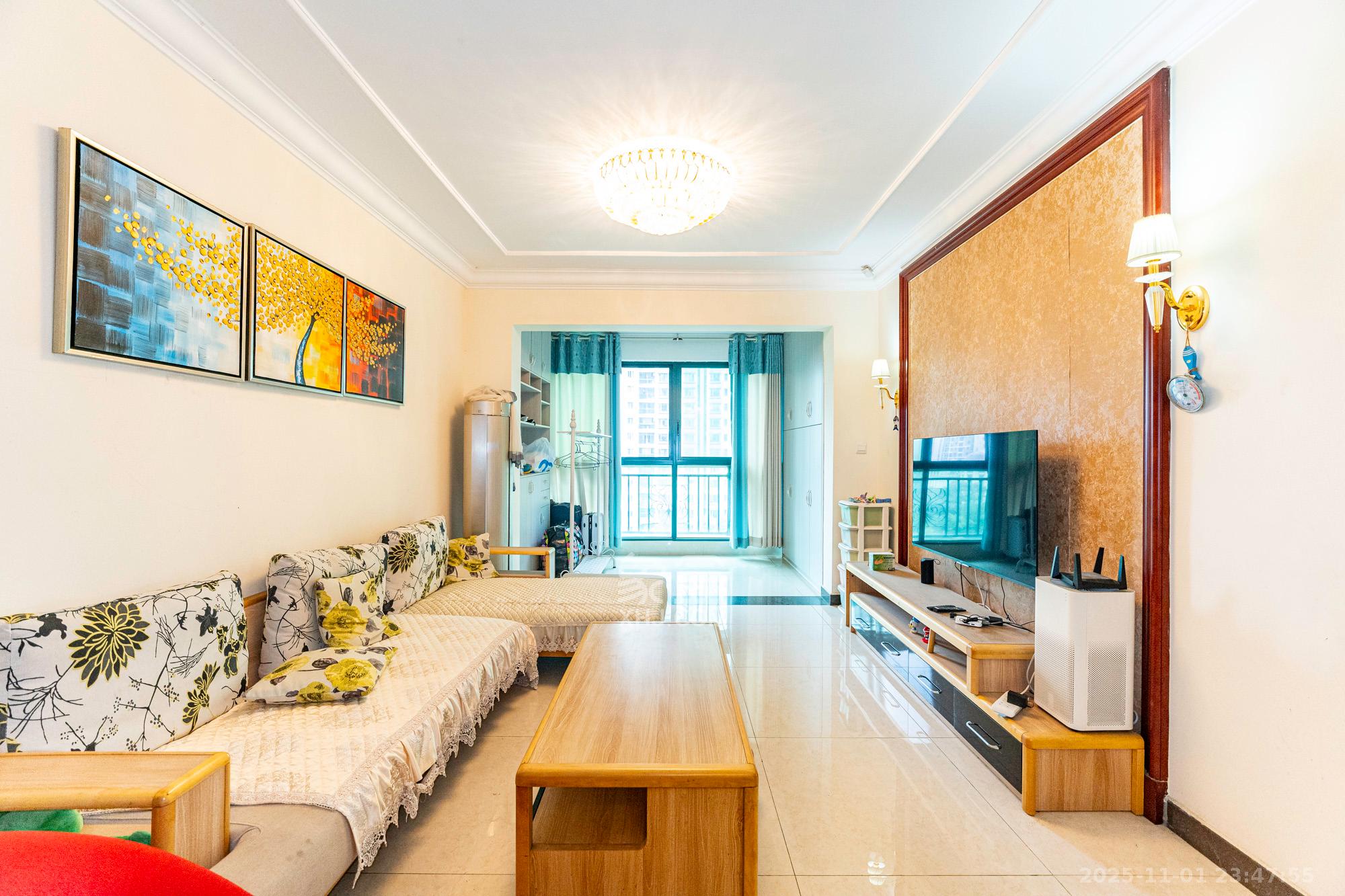 恒大雅苑  3室2厅2卫    108.0万室内图1