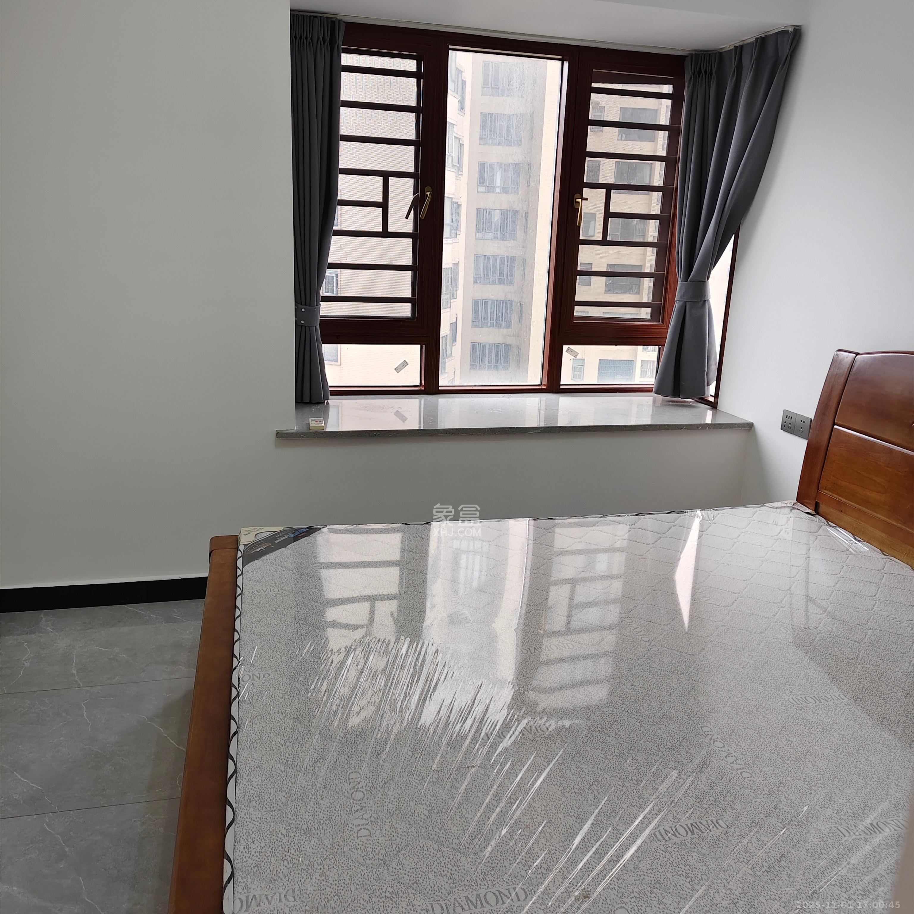 钱隆世家 3室2厅2卫 2600.0元/月 钱隆世家 3室2厅2卫 2600.0元/月室内图