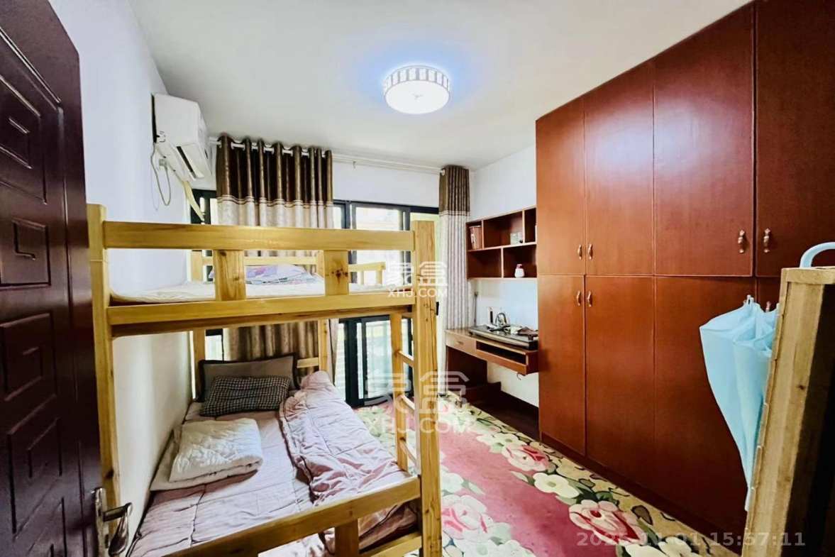 中南红领邦(红星嘉和苑) 4室1厅2卫 3200.0元/月 中南红领邦(红星嘉和苑) 4室1厅2卫 3200.0元/月室内图