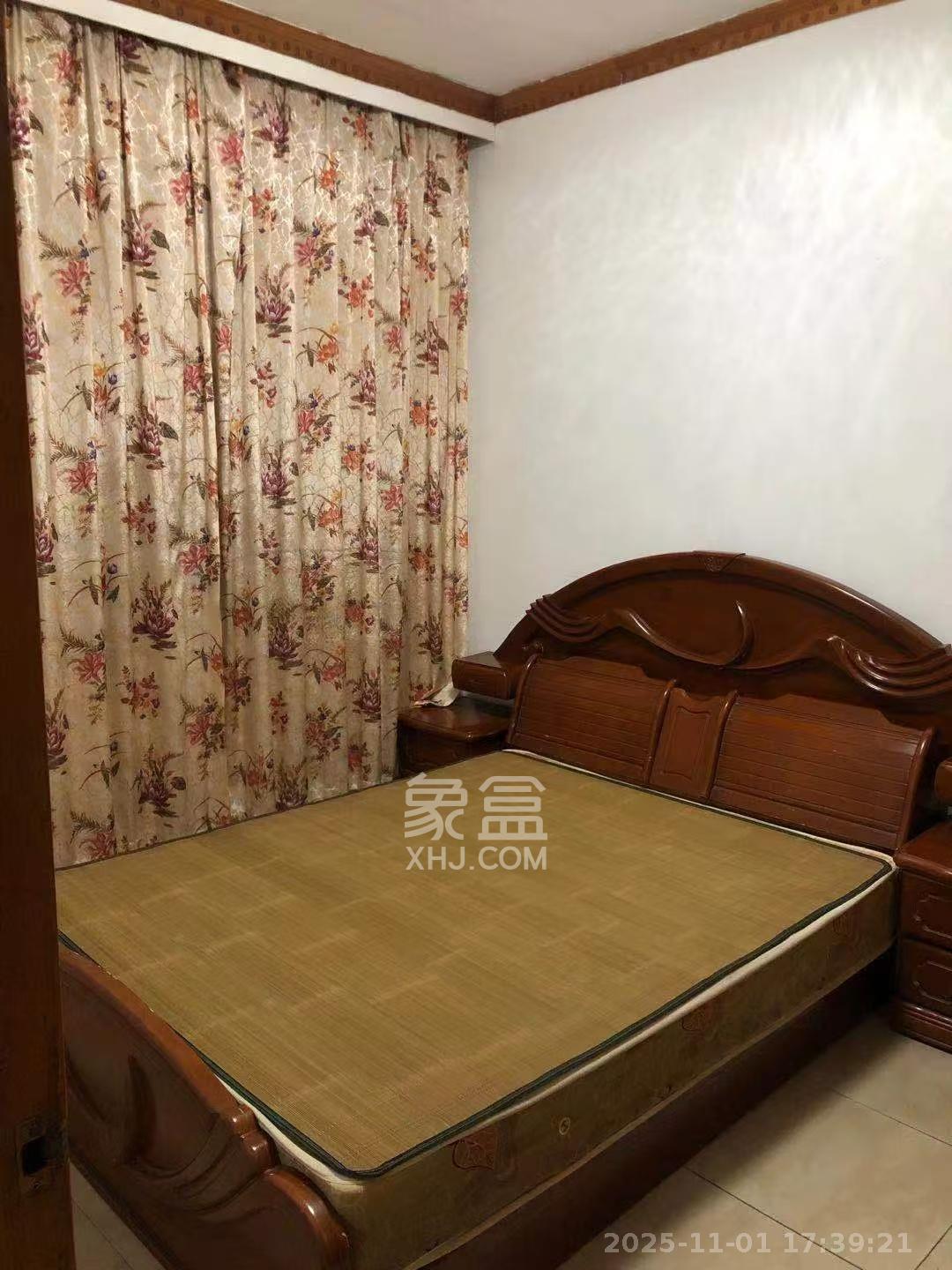 彭家井散盘  2室1厅1卫    1800.0元/月室内图