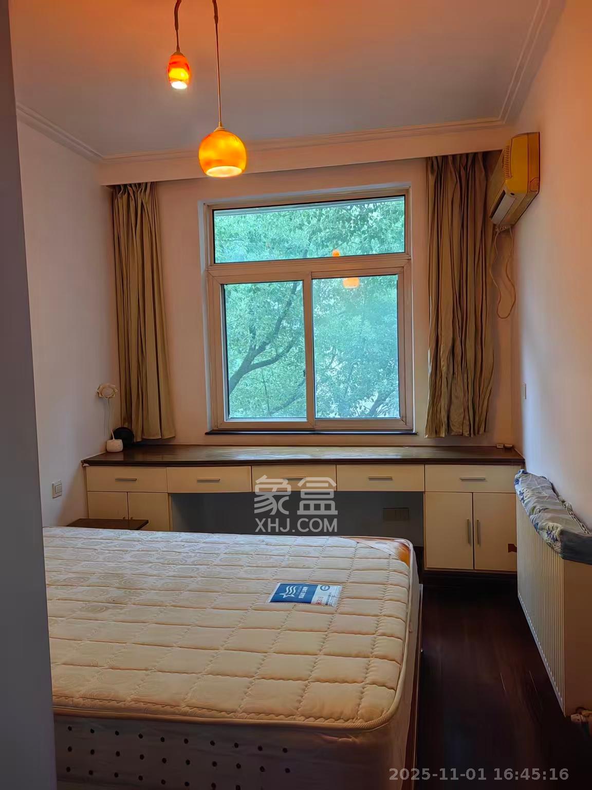 丹桂苑(国防科技大学单位房）  4室2厅2卫    3400.0元/月室内图