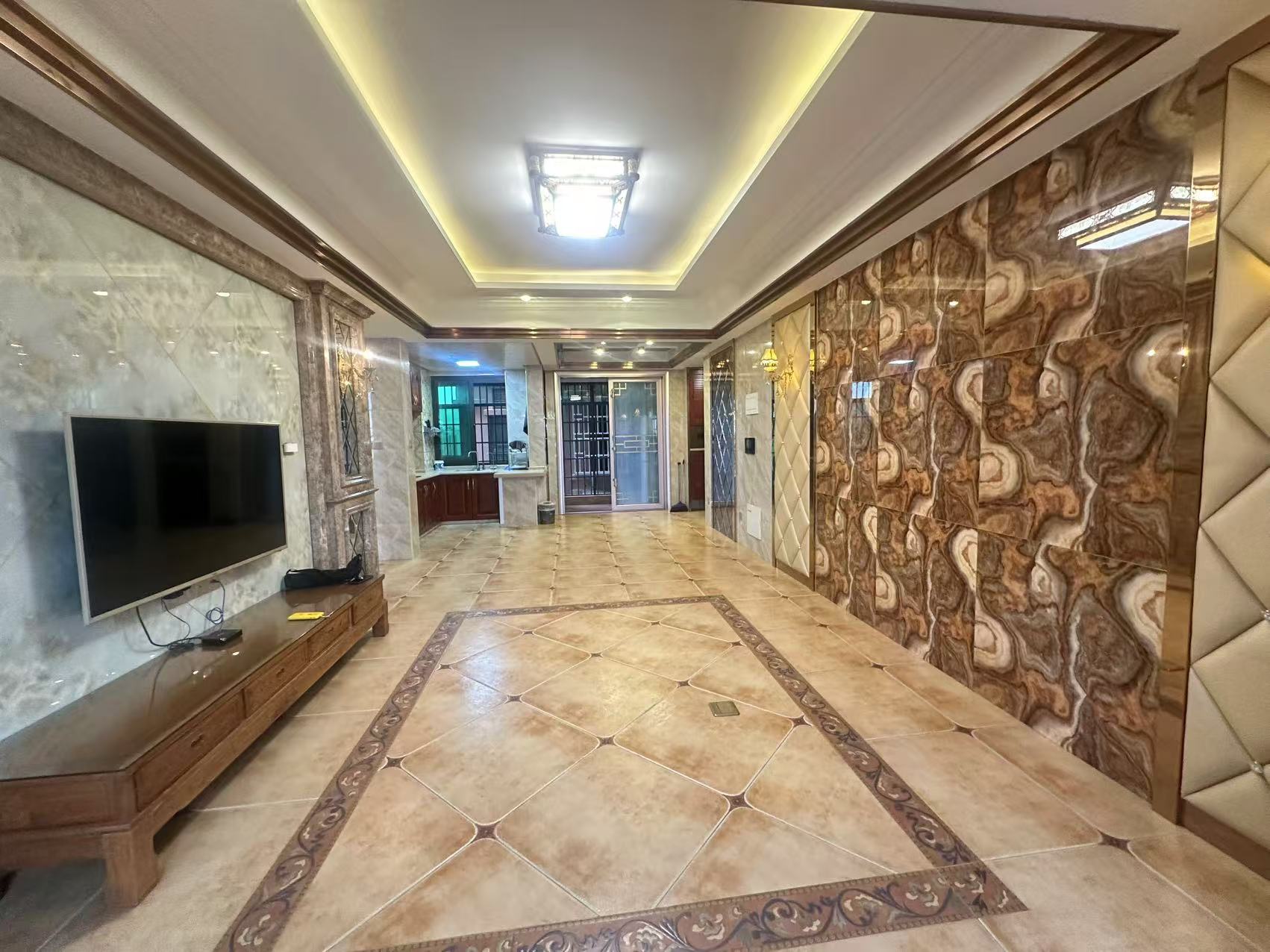 合胜广场  1室2厅2卫    46.0万