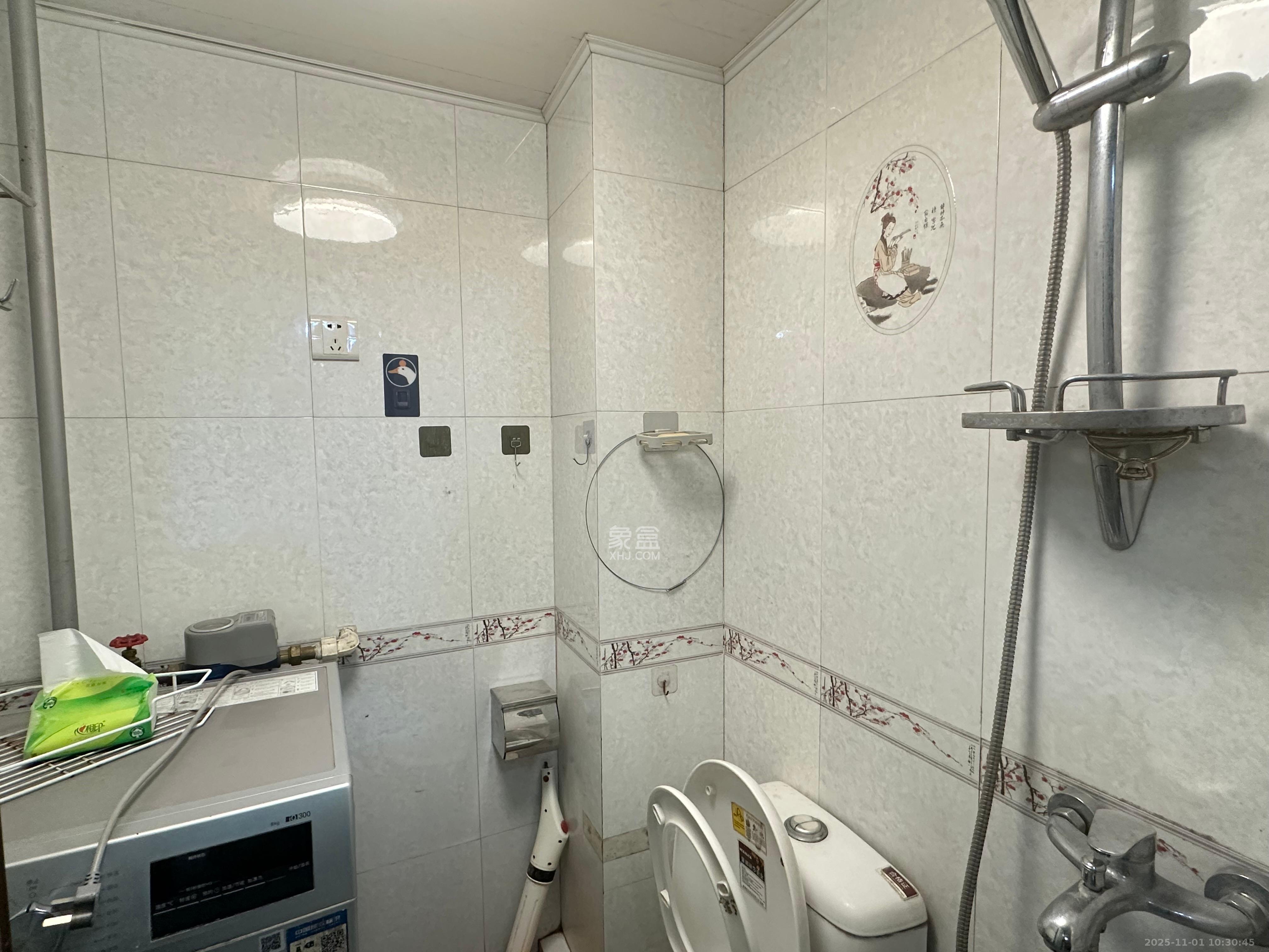 加加大街(华景苑)  1室1厅1卫    1500.0元/月 加加大街(华景苑)  1室1厅1卫    1500.0元/月室内图