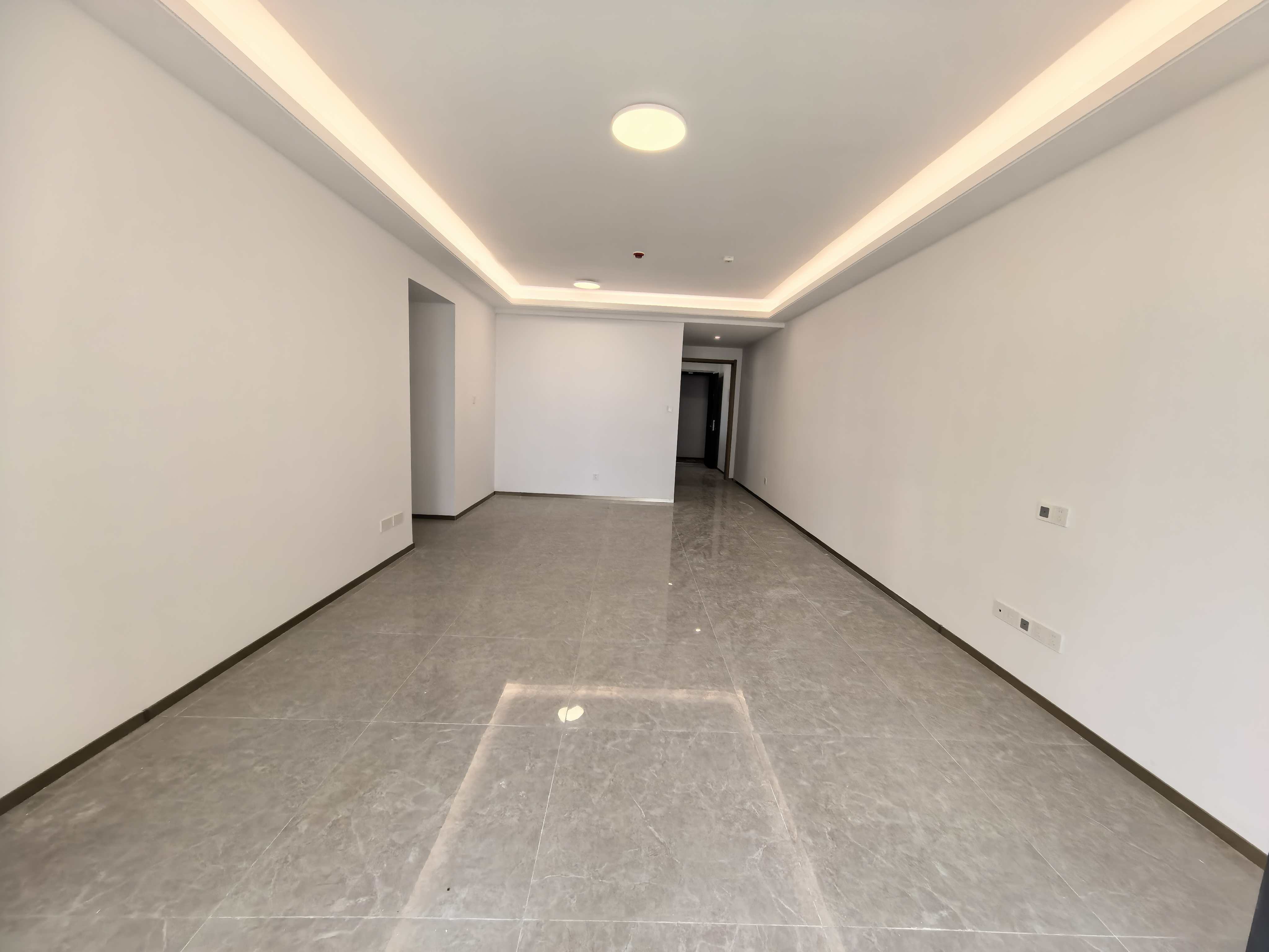 和风家园蓝天居  3室2厅2卫    2000.0元/月 和风家园蓝天居  3室2厅2卫    2000.0元/月室内图