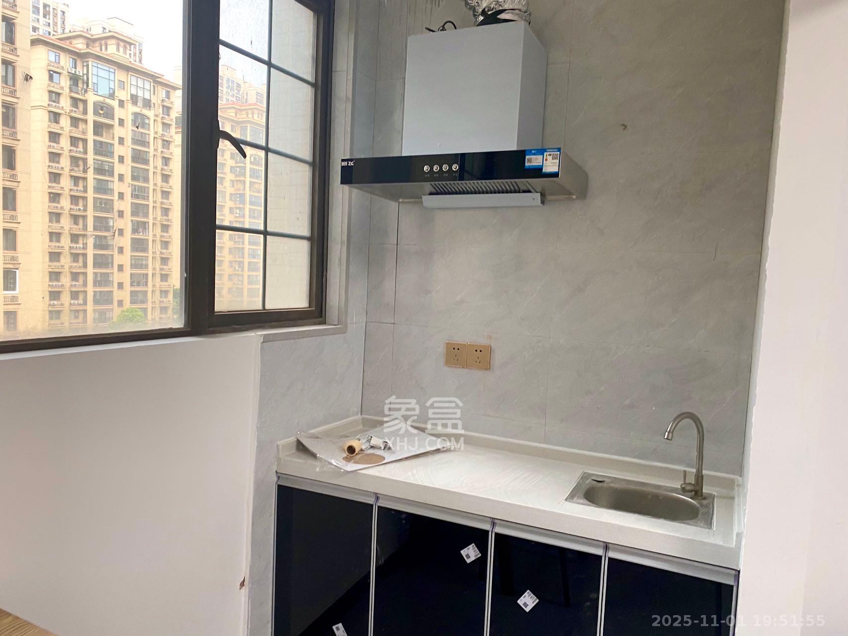 宏聚地中海  1室1厅1卫    1200.0元/月室内图