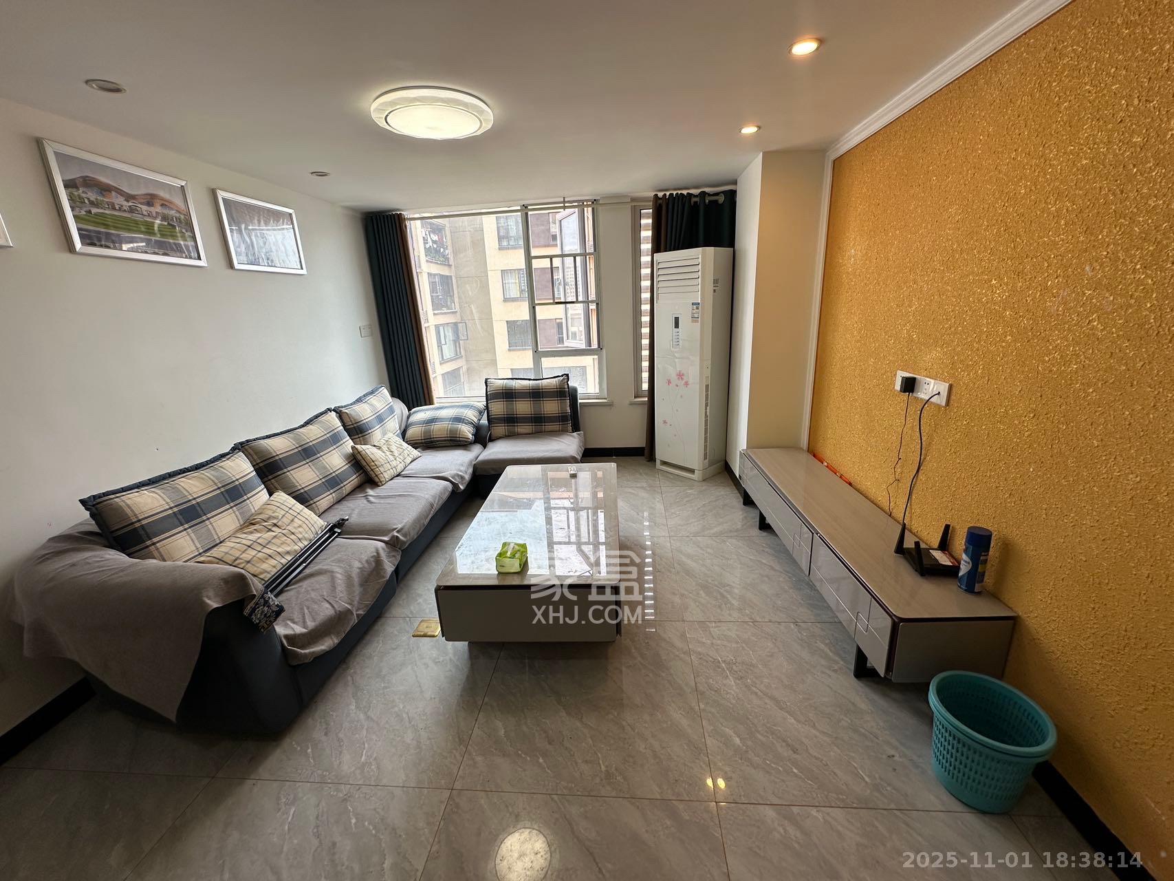 合能枫丹丽舍(柏悦名苑) 2室1厅1卫 1500.0元/月 合能枫丹丽舍(柏悦名苑) 2室1厅1卫 1500.0元/月室内图