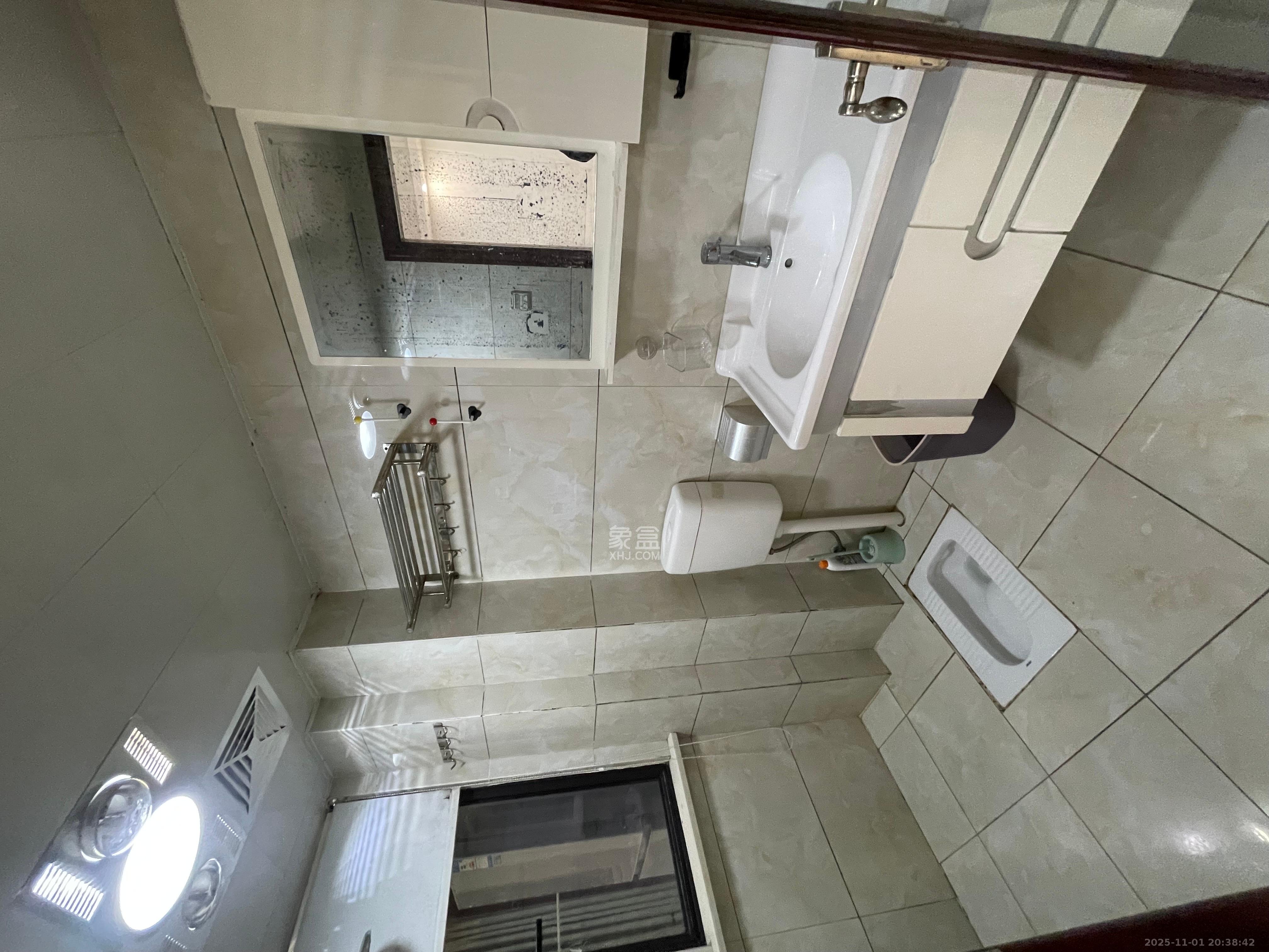 湘域城邦（湘域国际中心）  1室1厅1卫    2200.0元/月室内图