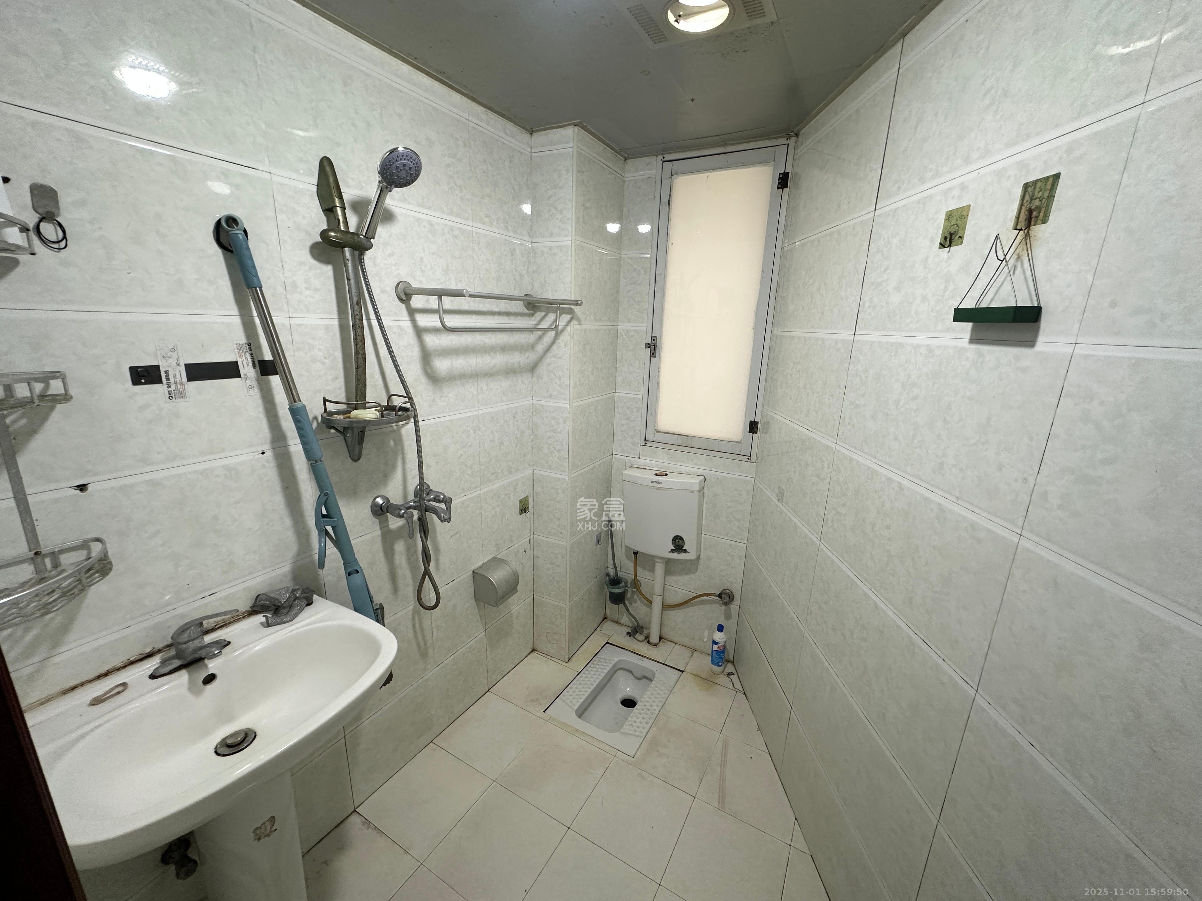 爱琴海岸  2室2厅1卫    1400.0元/月室内图