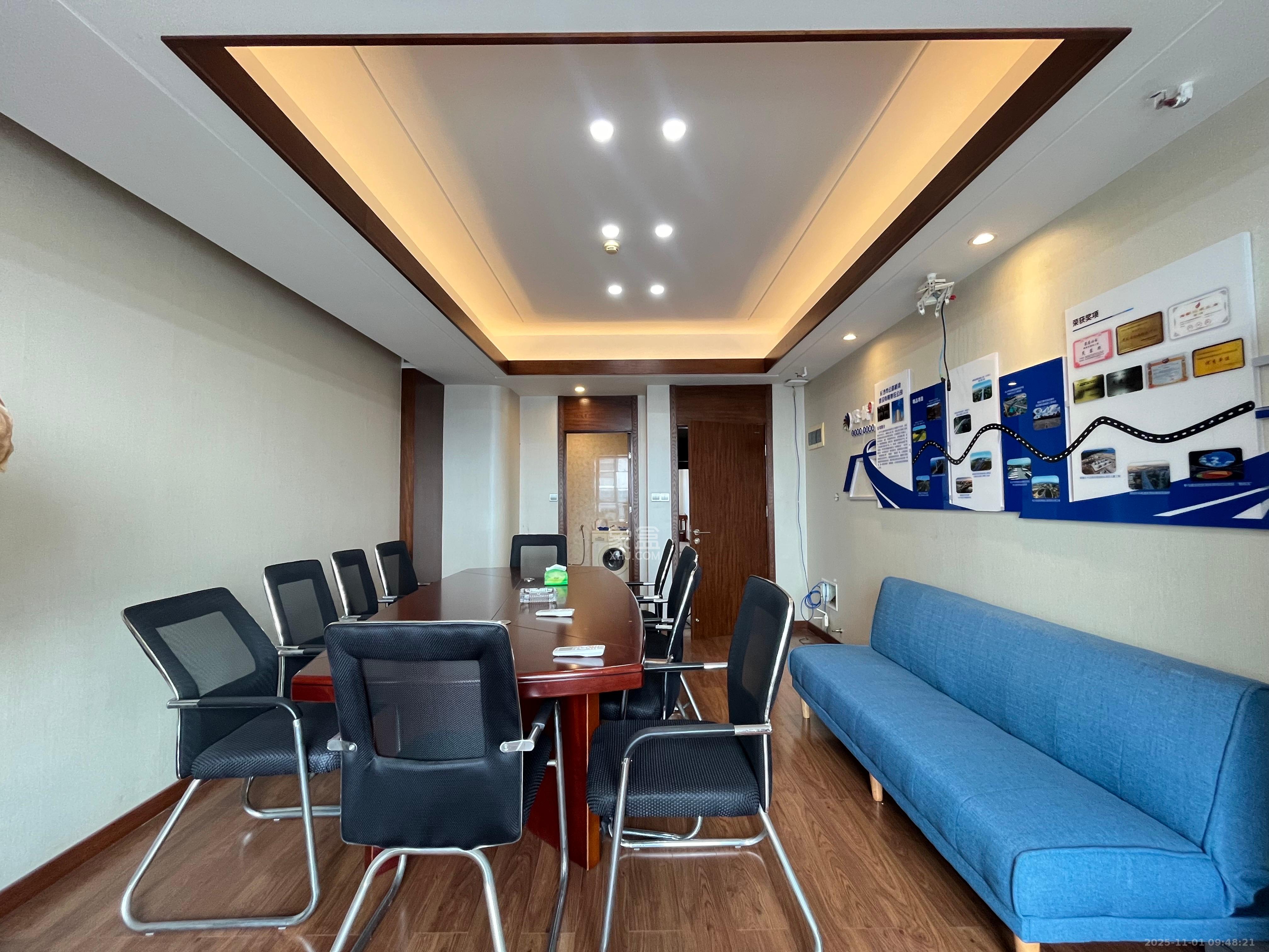 佳兴国际汇 1室1厅1卫 1400.0元/月 佳兴国际汇 1室1厅1卫 1400.0元/月室内图