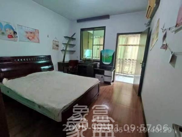 中南汽车世界  2室2厅1卫    1100.0元/月室内图