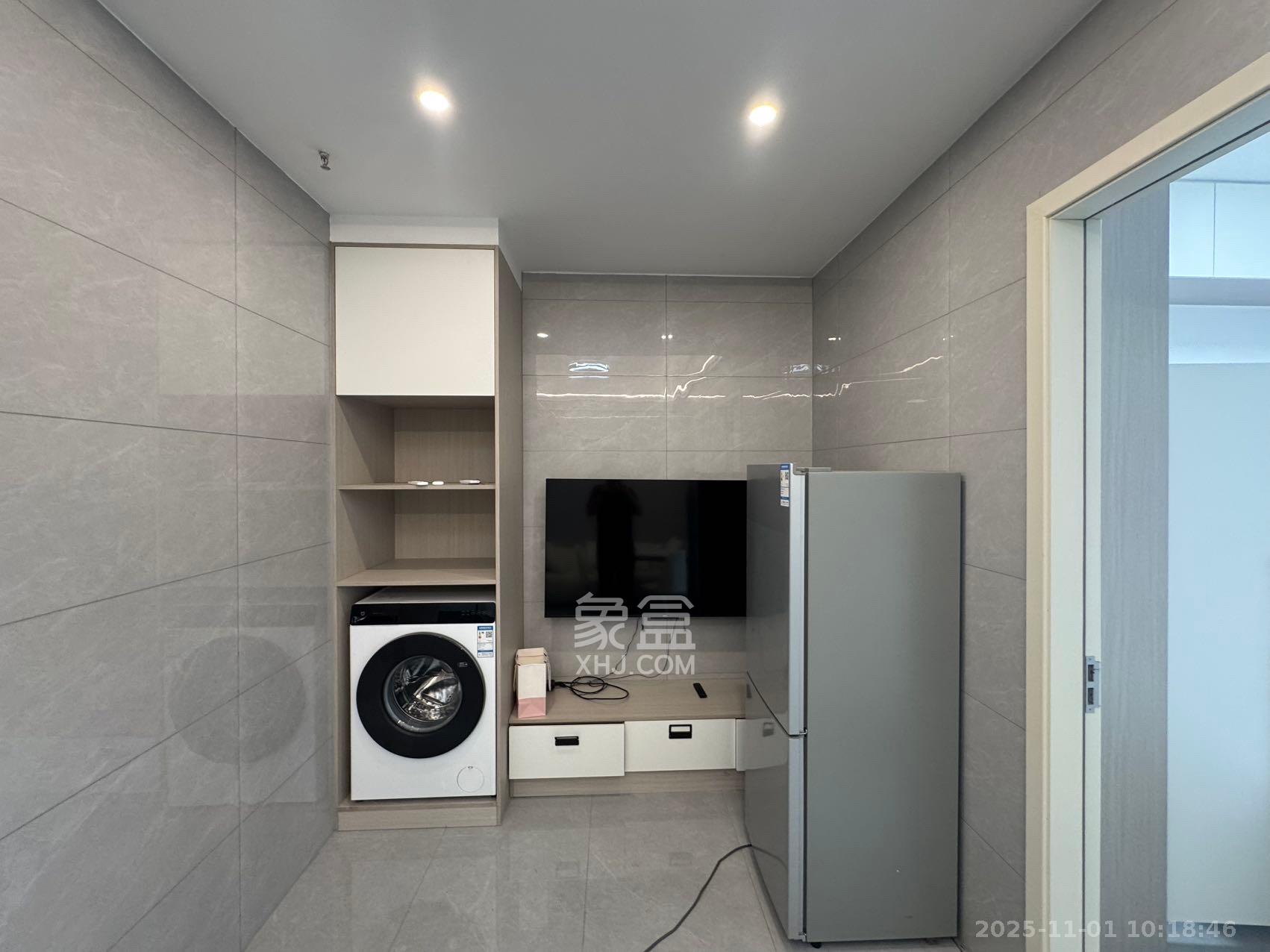 鄱阳汇金中心  1室0厅0卫    1800.0元/月室内图