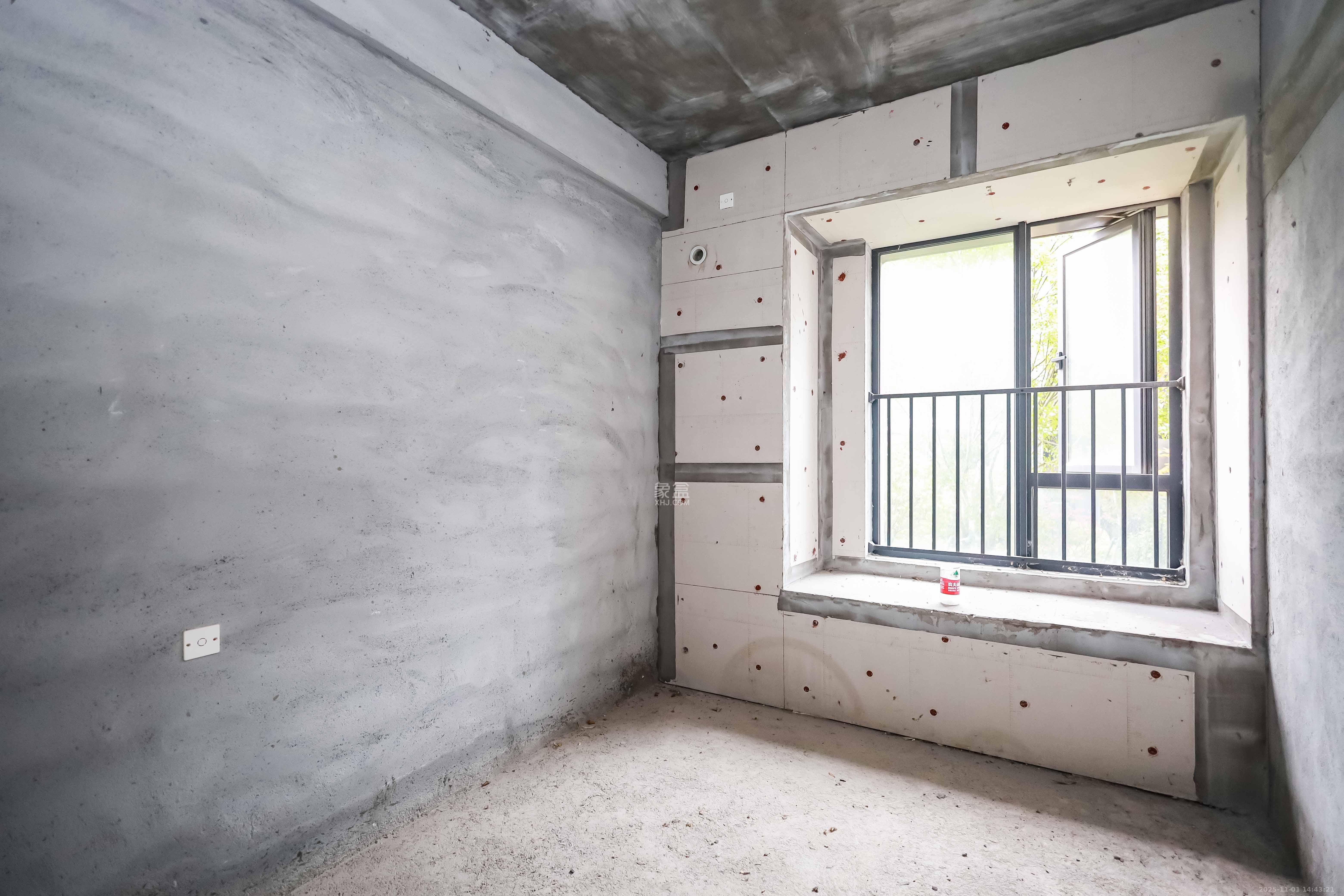 招商雍山湖 4室2厅2卫 226.0万 招商雍山湖 4室2厅2卫 226.0万卧室