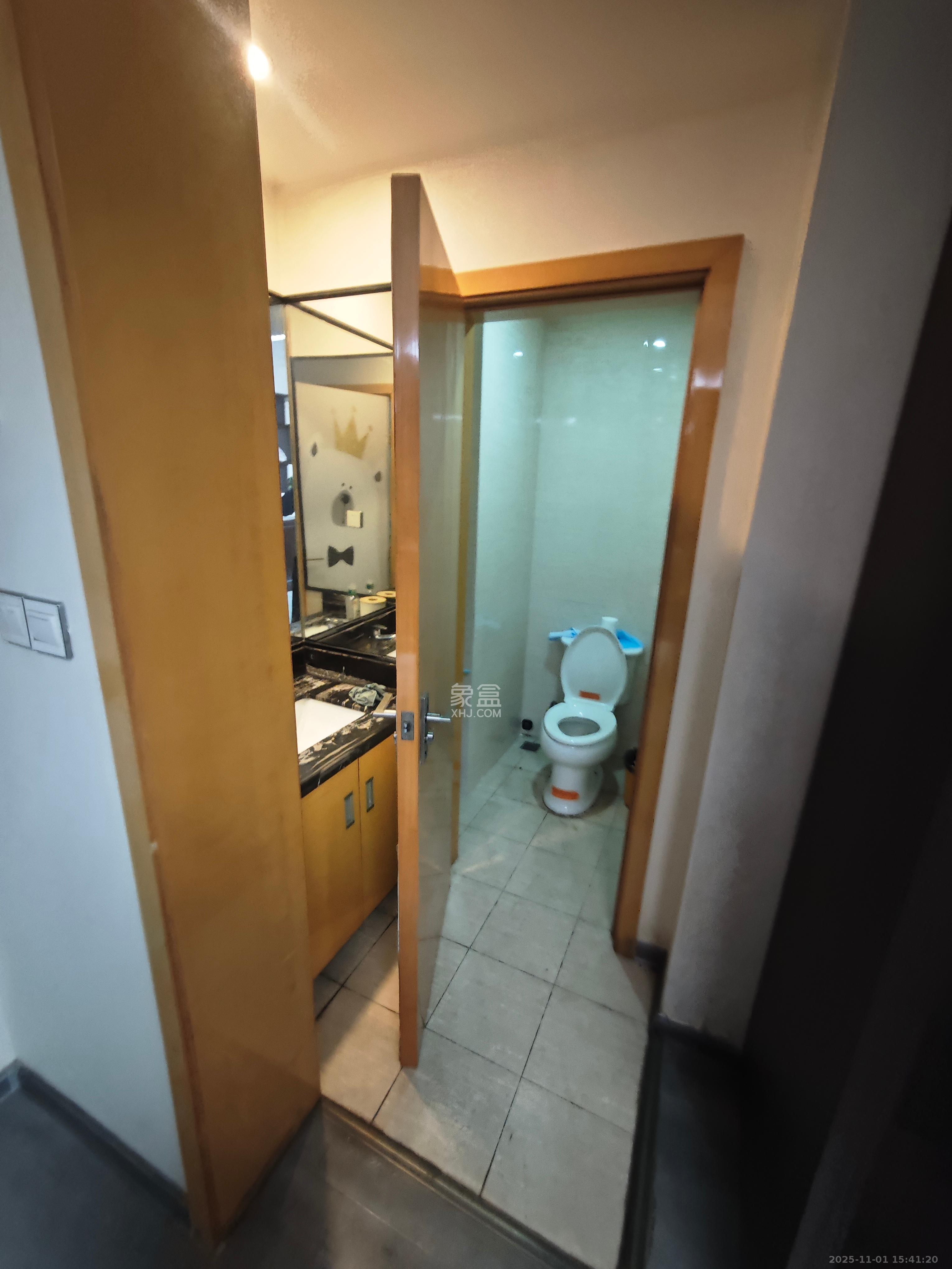 德思勤城市广场（宝格丽公寓）  1室1厅1卫    2200.0元/月室内图