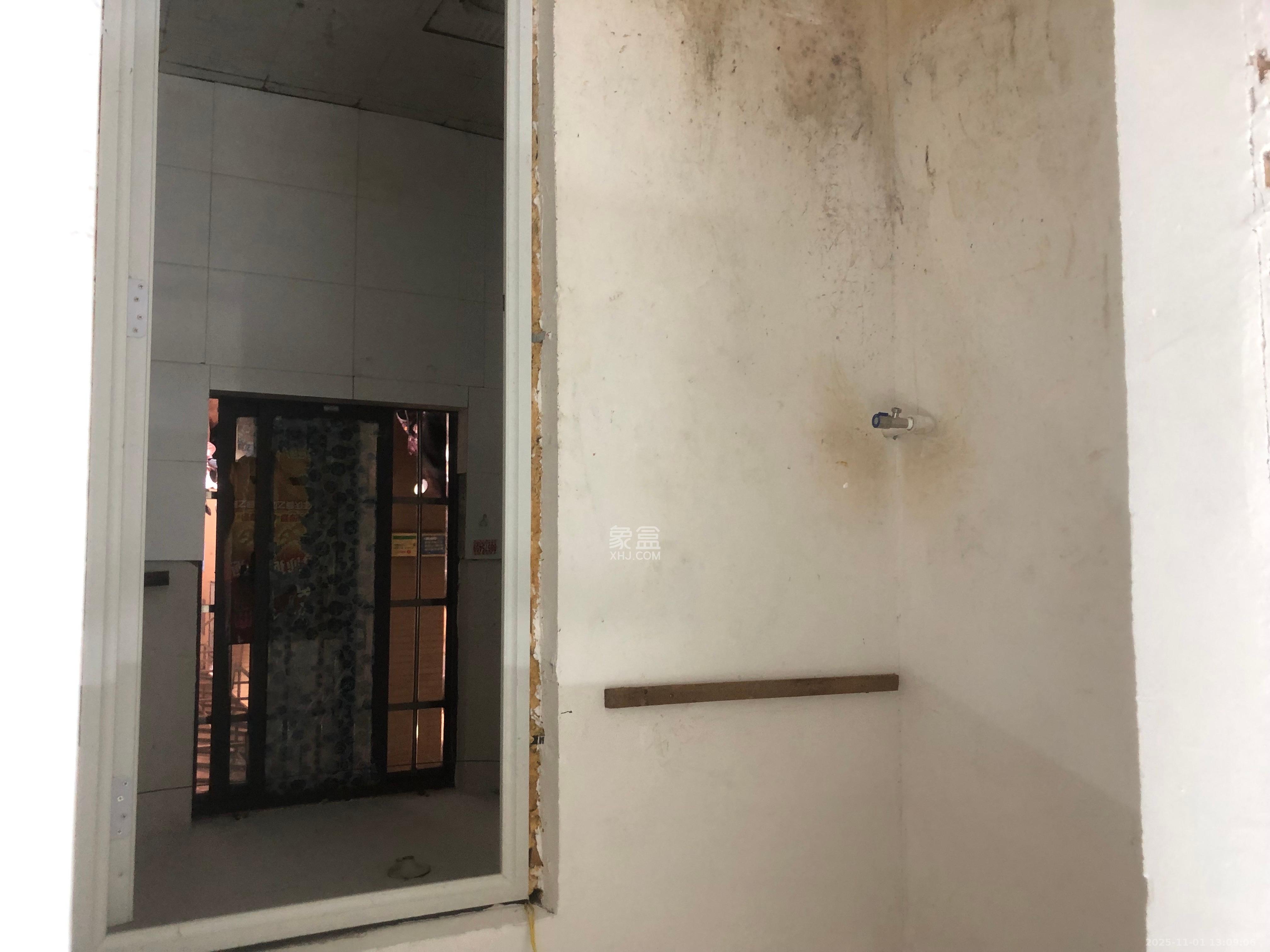 观沙嘉园  2室1厅1卫    2500.0元/月室内图