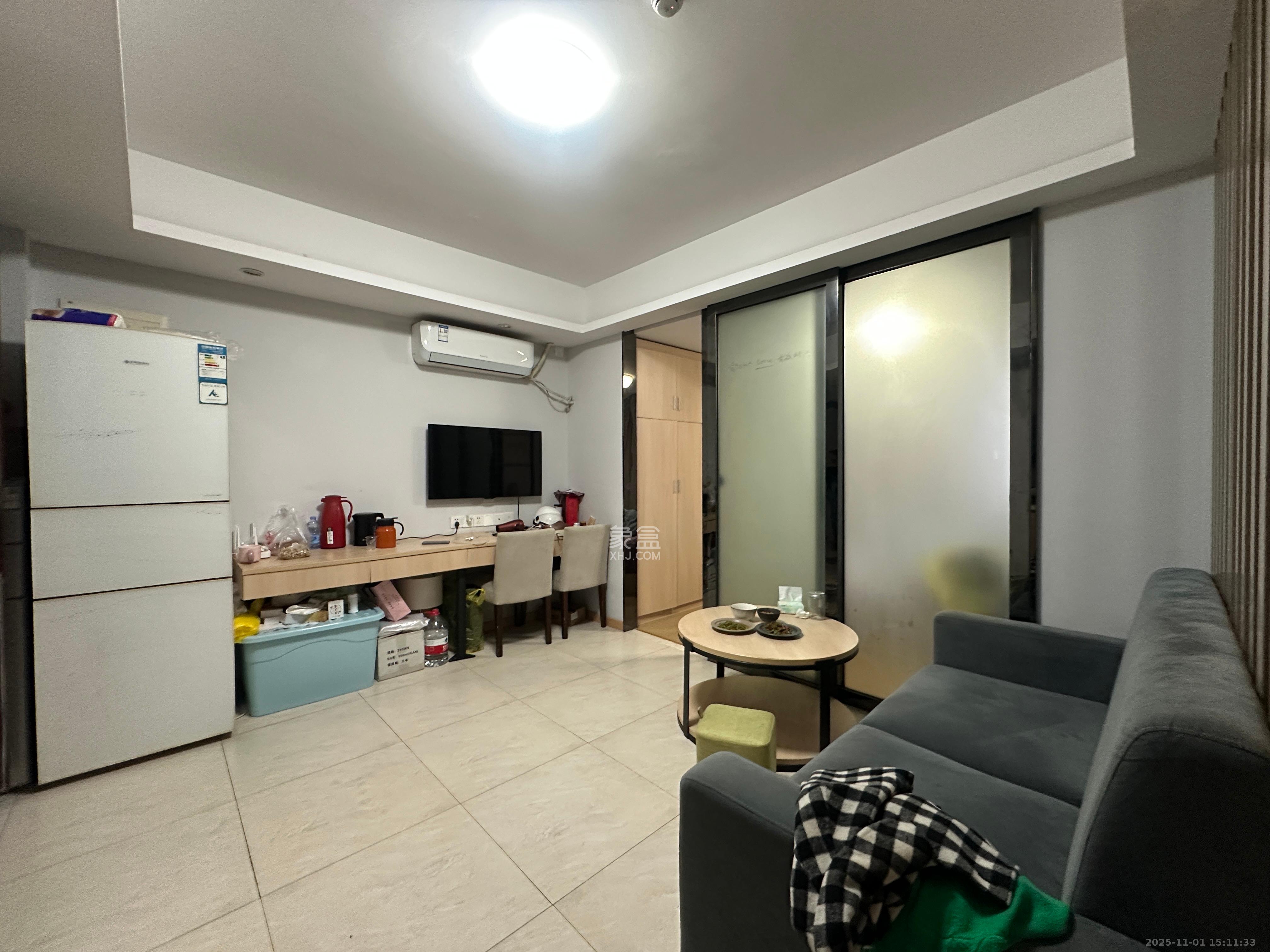 协信星澜汇  2室1厅1卫    2000.0元/月室内图