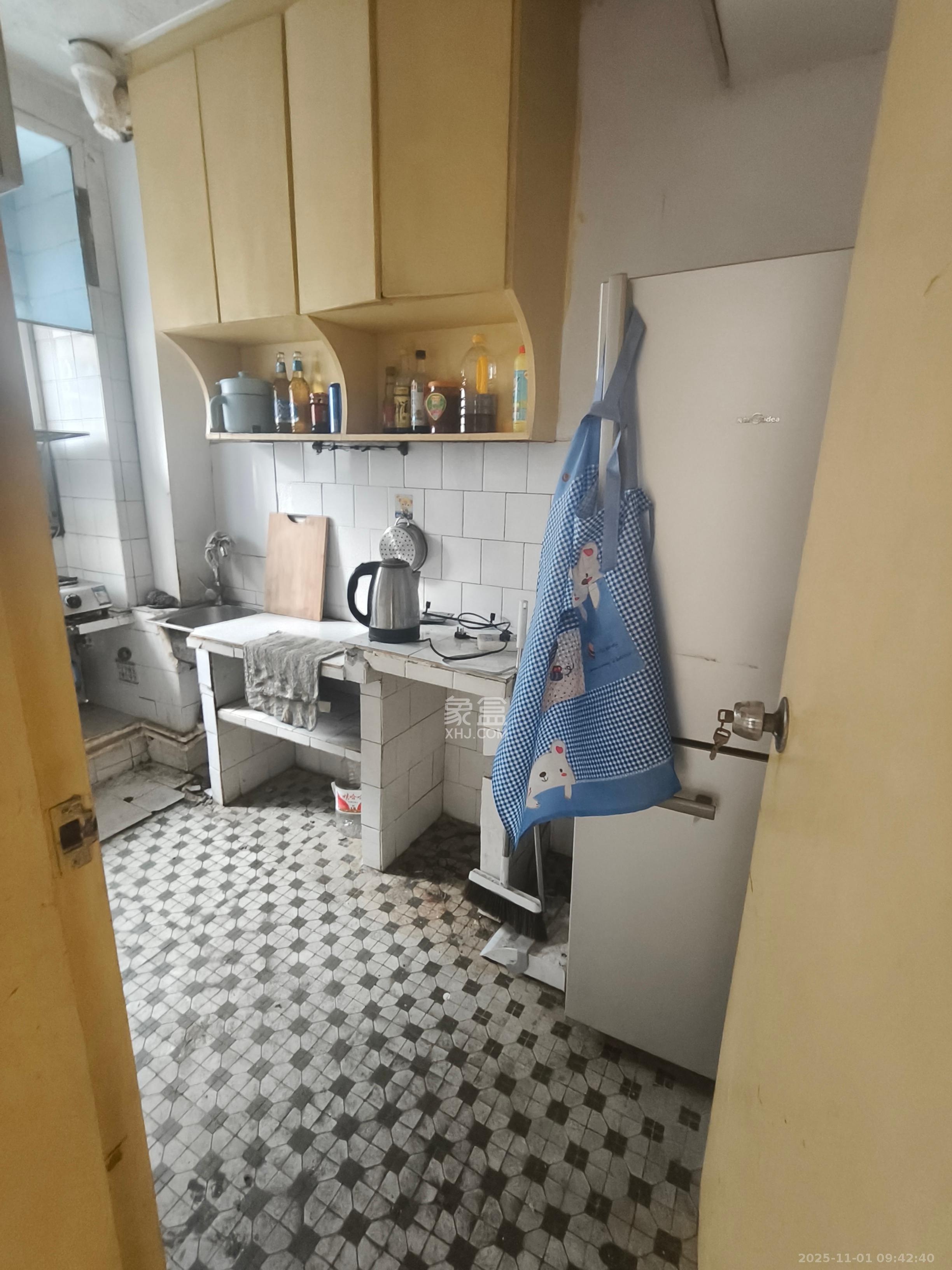 湘运新村  2室1厅1卫    1500.0元/月 湘运新村  2室1厅1卫    1500.0元/月室内图