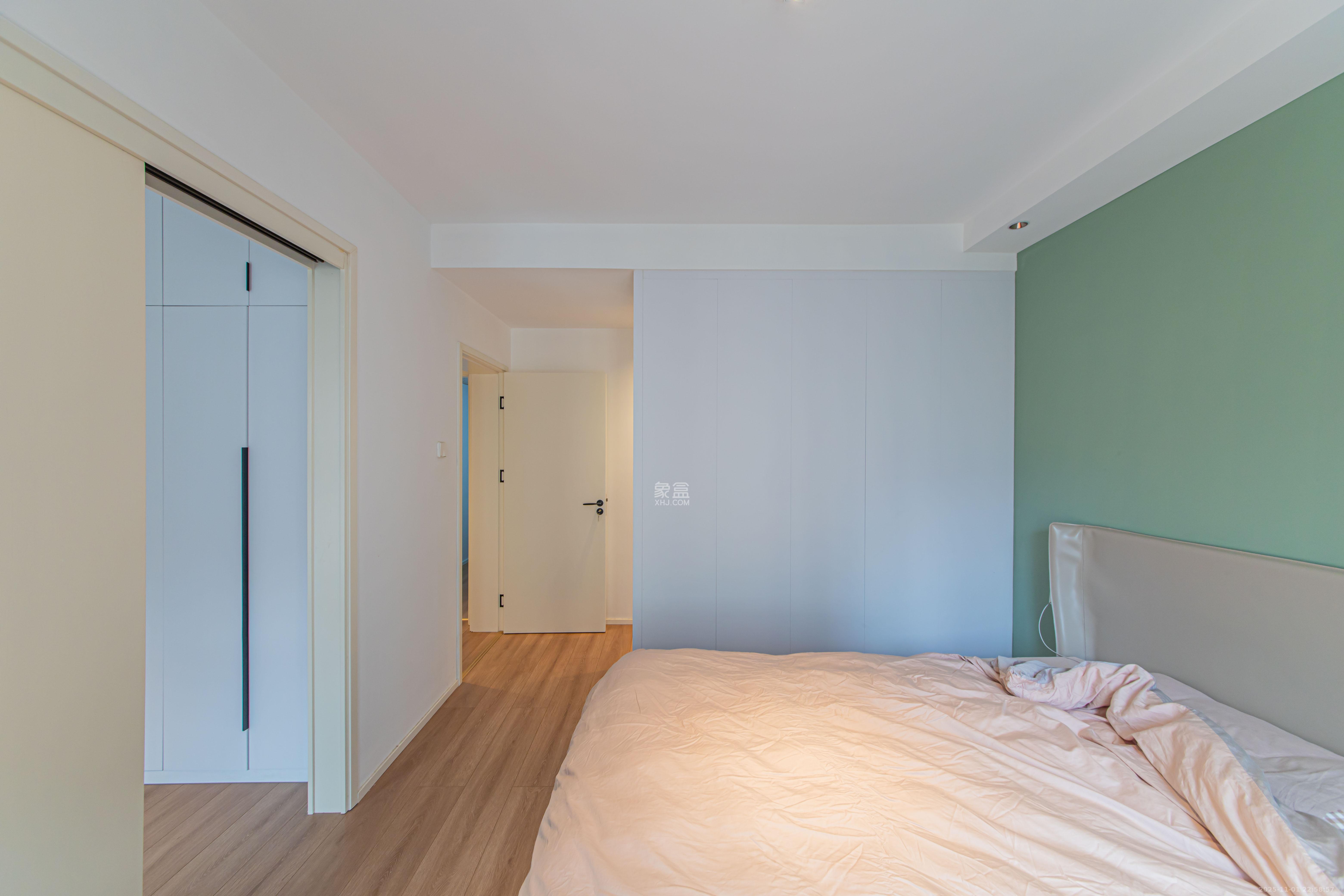 北辰中央公园DF区 3室2厅2卫 123.0万 北辰中央公园DF区 3室2厅2卫 123.0万卧室